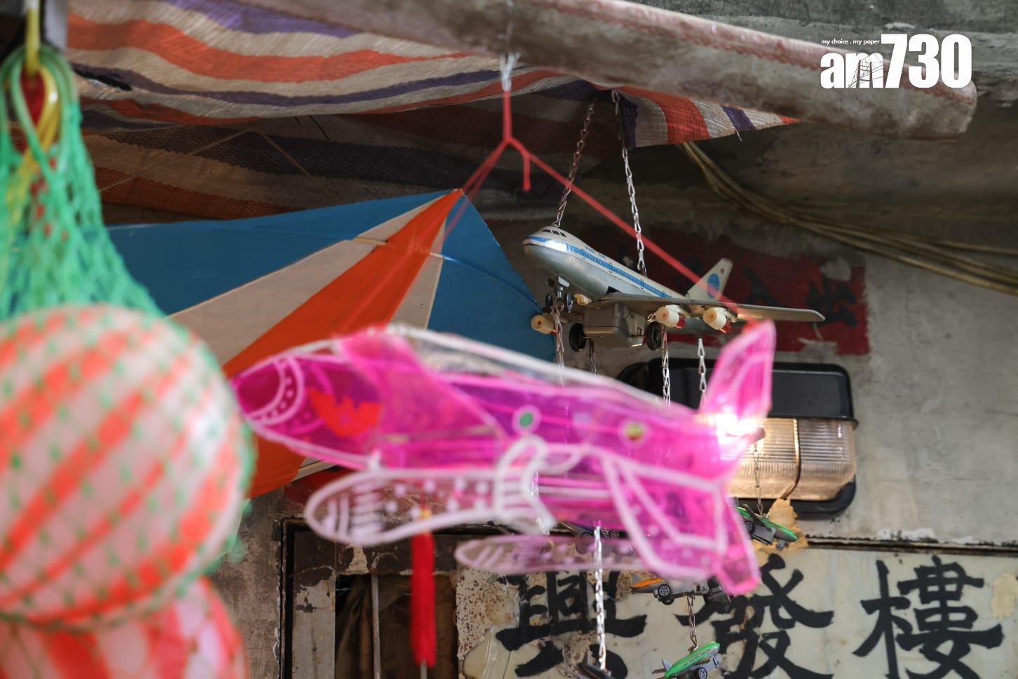 港產片《九龍城寨之圍城》多個寨城場景在機場展出(吳康琦攝)