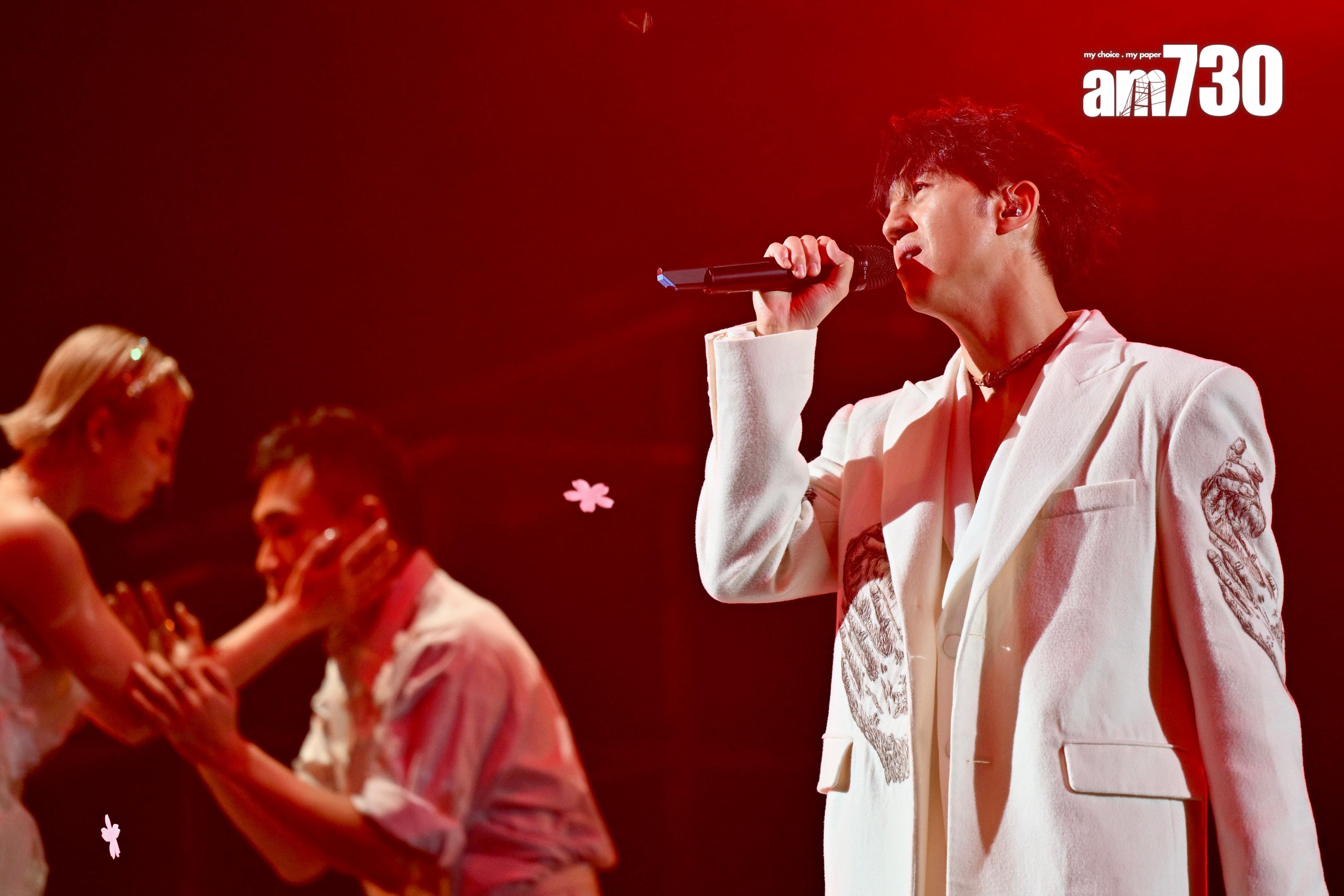 Jay Fung表示今年有很多演出,但大家仍選擇了馮允謙,非常感謝大家。