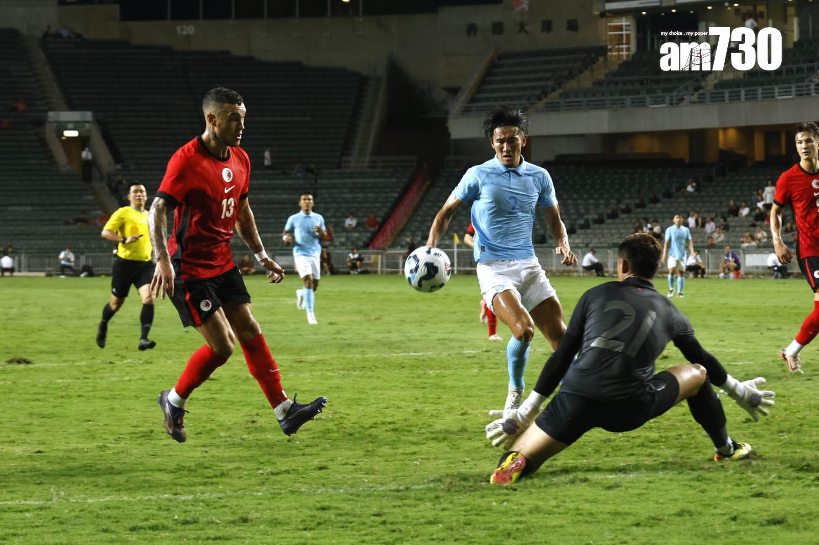 香港主場對柬埔寨的國際友賽在香港大球場舉行,安永佳及艾華頓上半場各入一球。(林俊源攝)