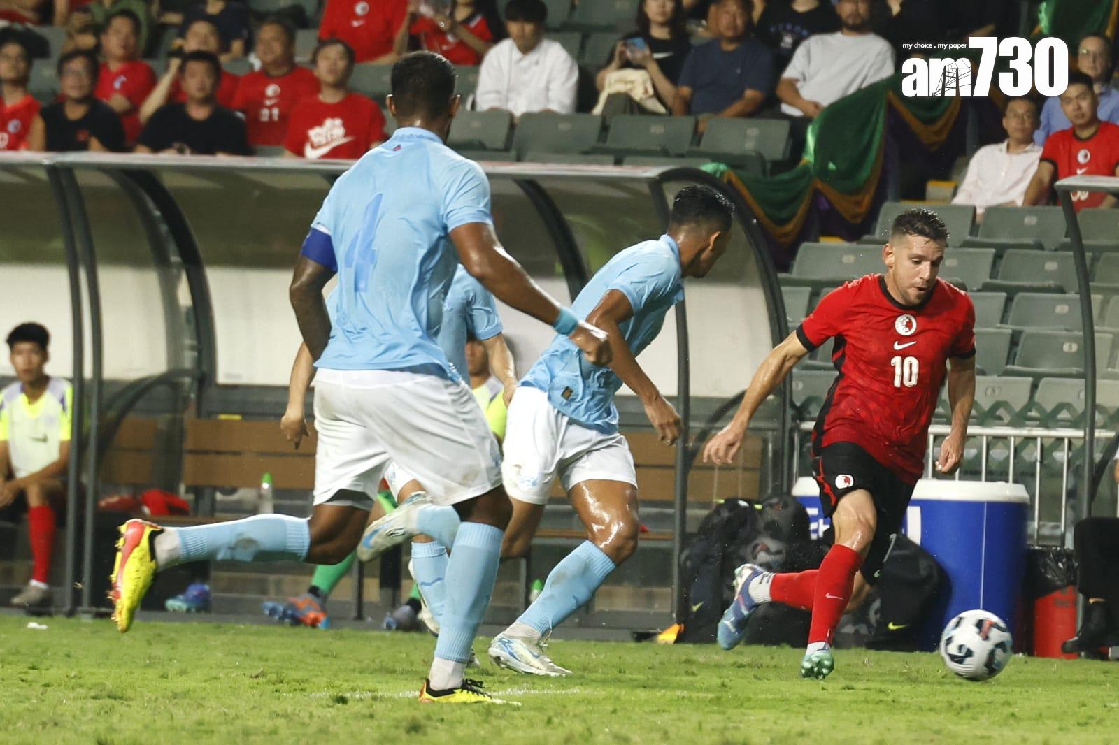 香港主場對柬埔寨的國際友賽在香港大球場舉行,彭利拿在邊路推進。(林俊源攝)