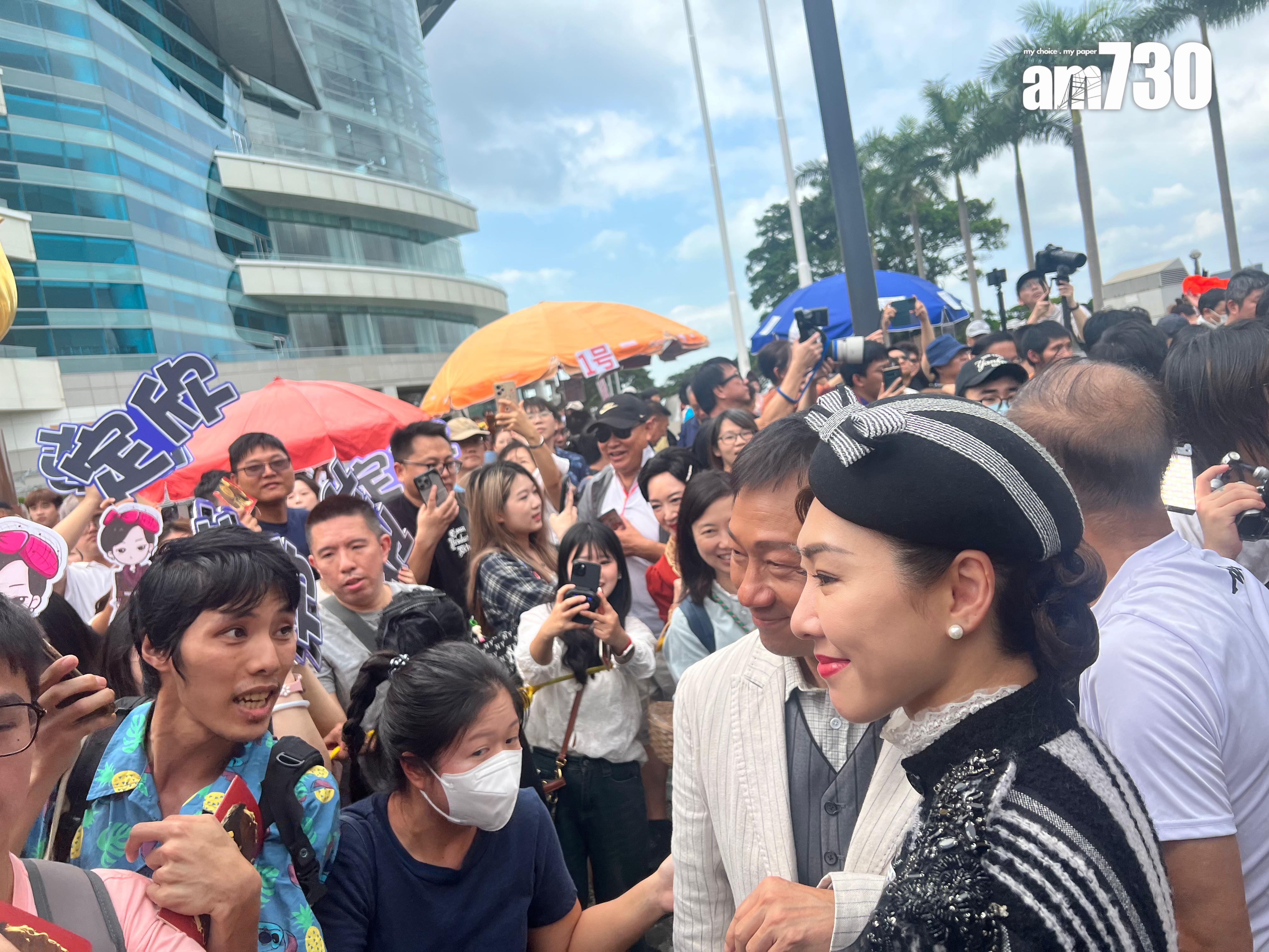 《巾幗梟雄之懸崖》宣傳,吸引數百群眾到場。(娛樂組攝)