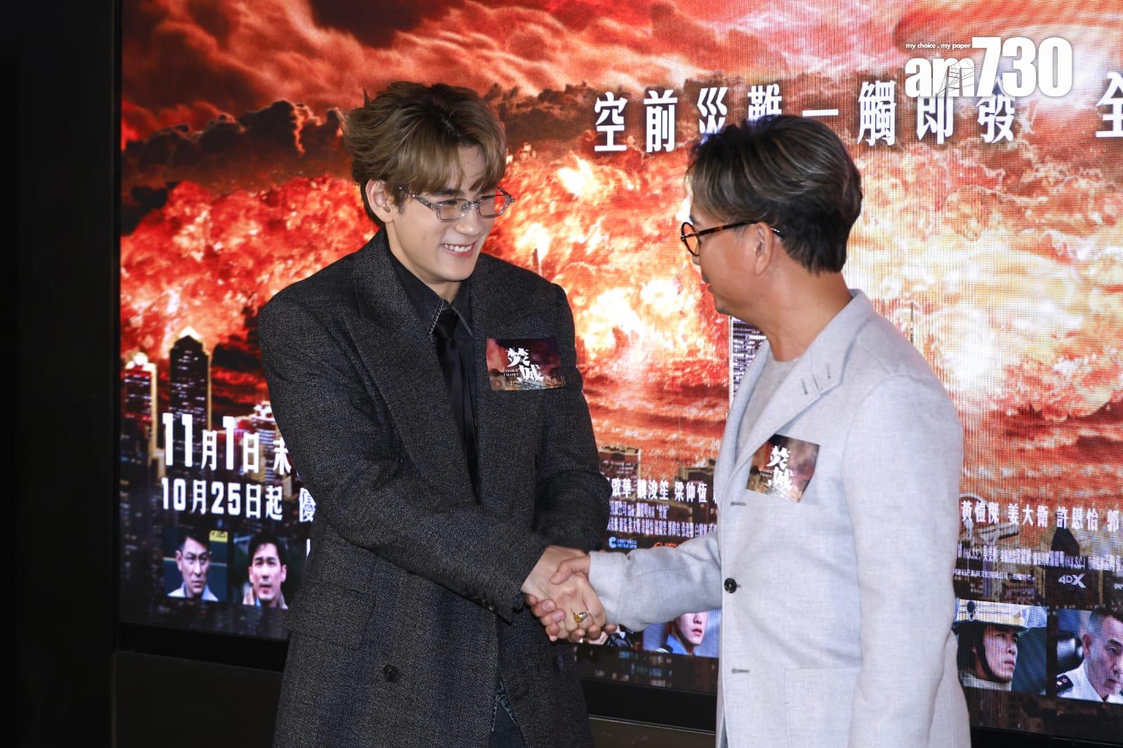 Jeffrey見到謝君如立即上前握手。(林俊源攝)