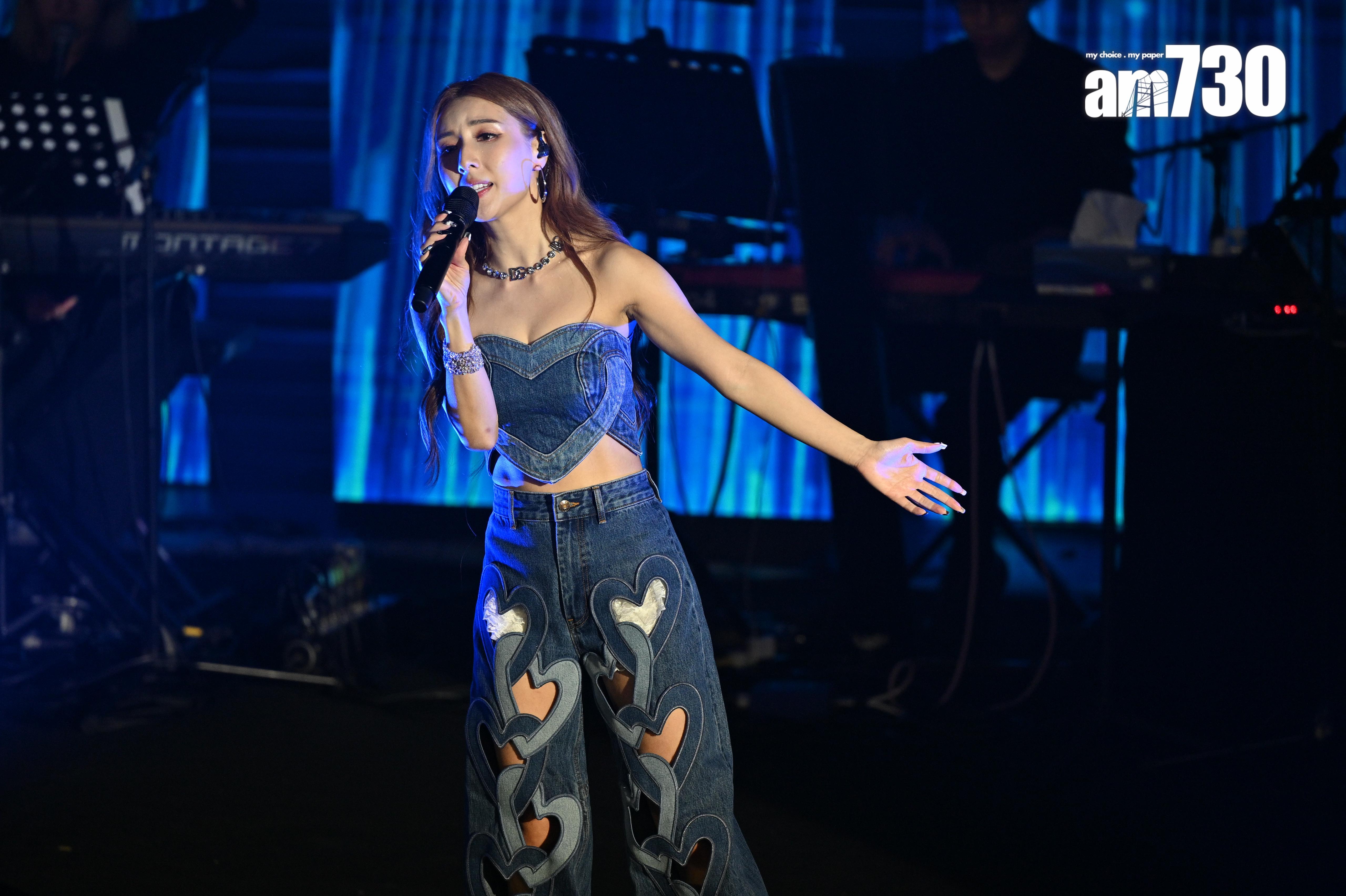 譚嘉儀是次個唱其中一個環節是讚美神,她唱live的水準非常好。(娛樂組攝)