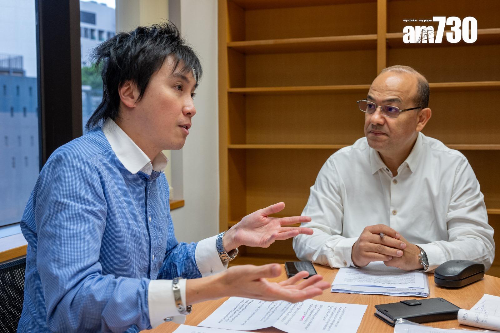 HKU SPACE語文教育及測試中心常務主任馬偉倫(左)表示,明年春將新開辧有關伊斯蘭商務禮儀的課程(陳奕釗攝)