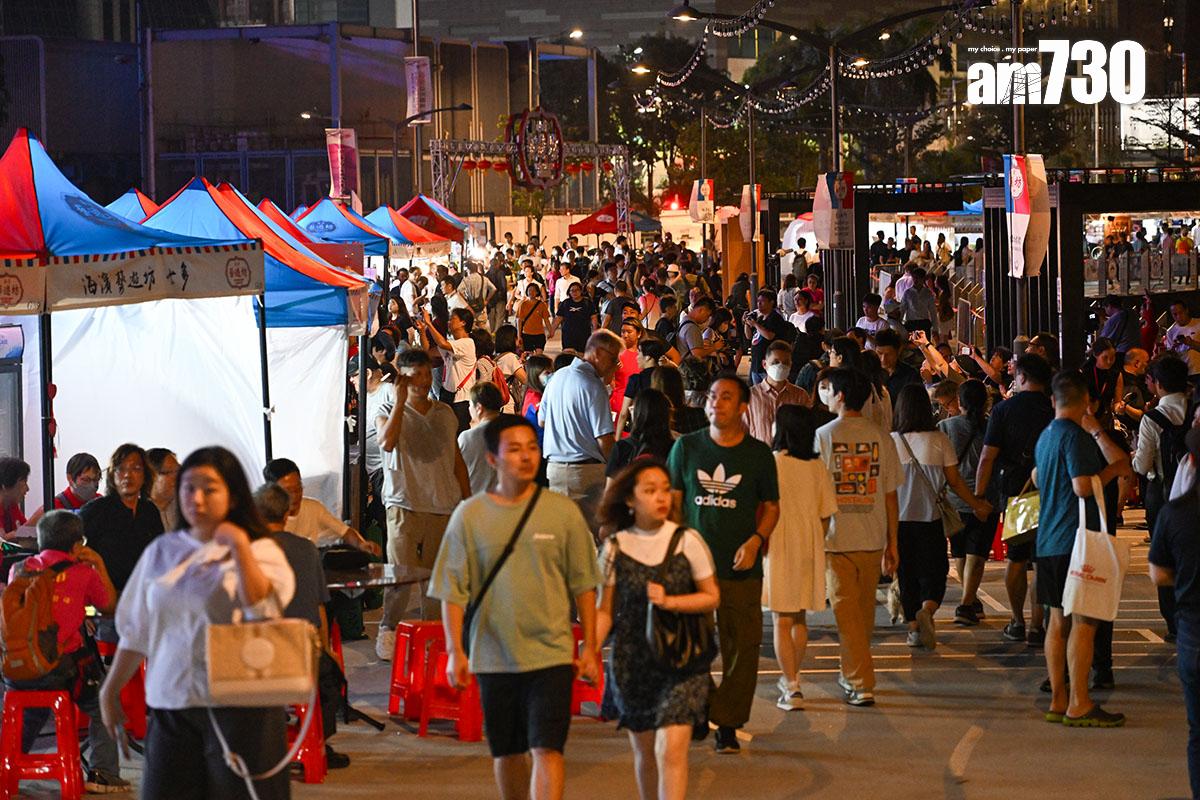 灣仔海濱去年因應「香港夜繽紛」活動啟動而舉辦夜市。(資料圖片/陳奕釗攝)