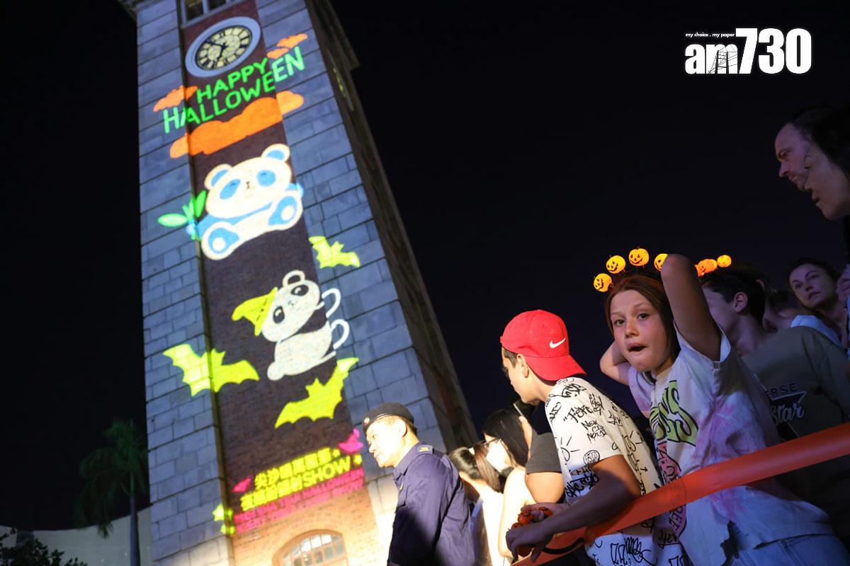 尖沙咀一連兩晚上演「萬聖節夜繽紛鐳射Show」。(吳康琦攝)