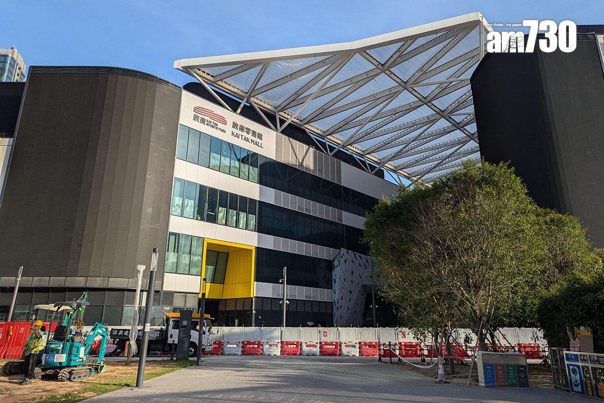 從港鐵啟德站步行往啟德體育園青年運動場,其間會經過啟德零售館。(羅庸軒攝)