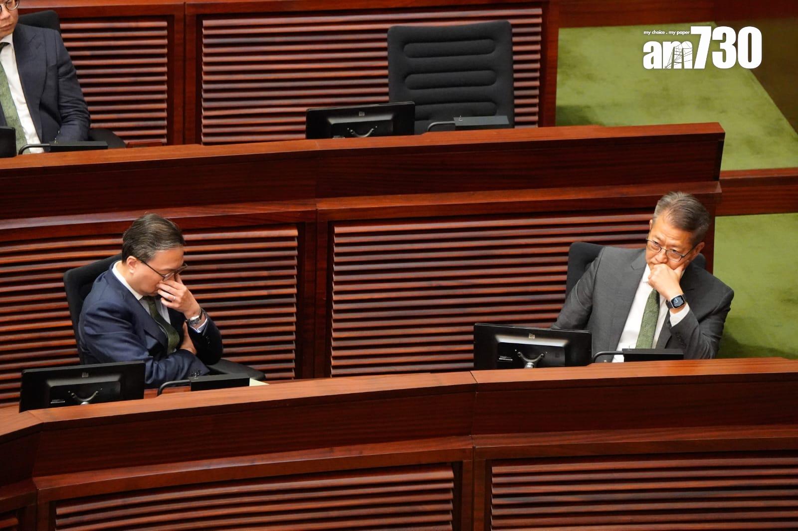 施政報告2024|張宇人不敵睡意 行會成員亦失焦閉目養神|Ray Online(吳康琦攝)