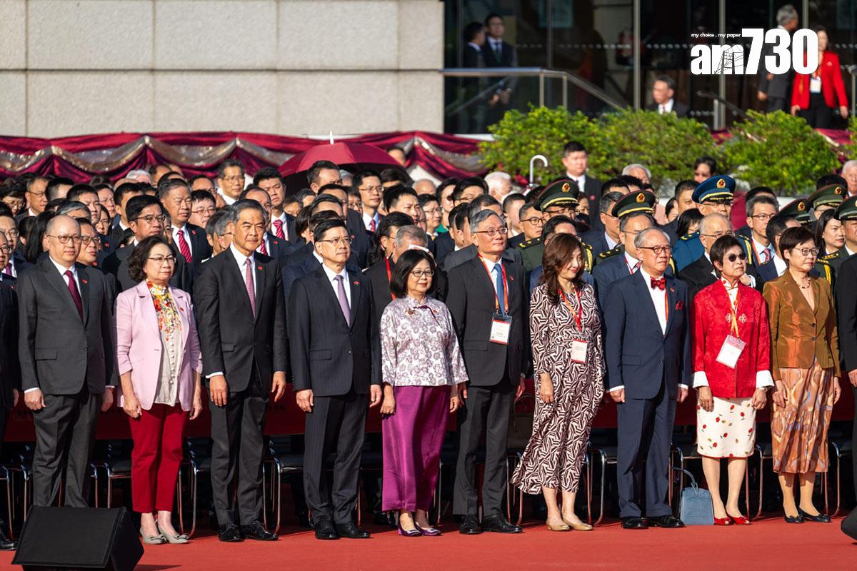 特區政府在金紫荊廣場舉行升旗儀式。(陳奕釗攝)