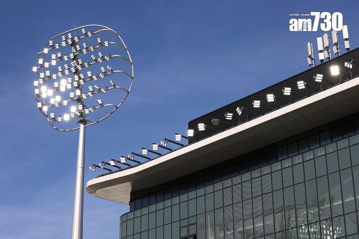 啟德體育園青年運動場。(鍾式明攝)