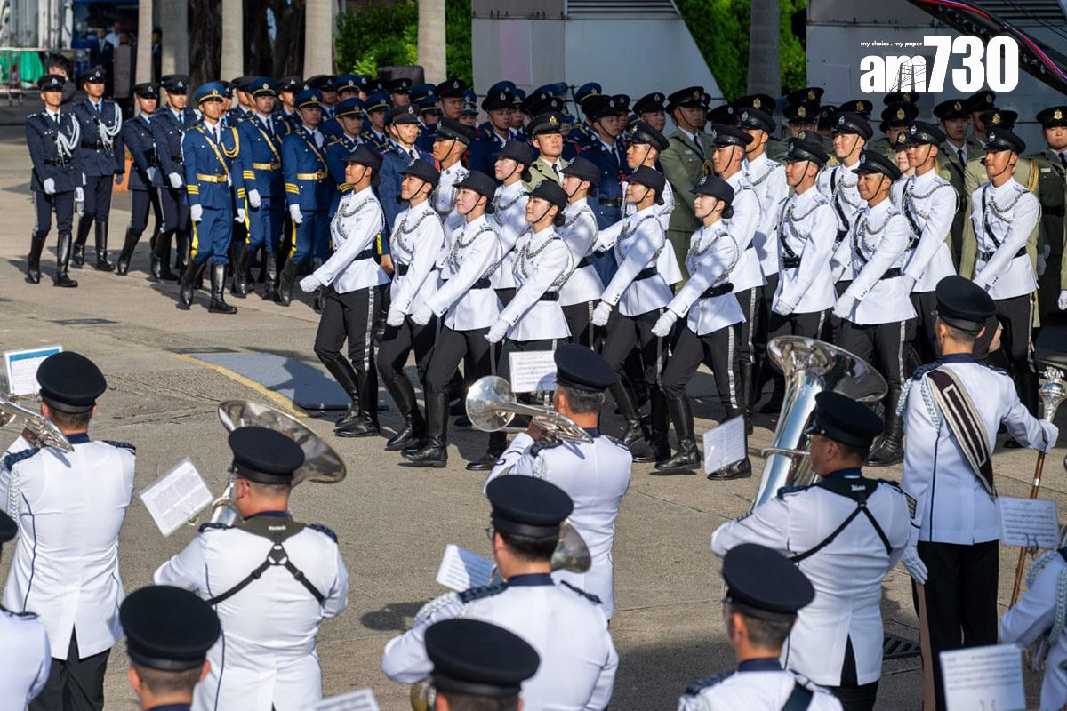 特區政府在金紫荊廣場舉行升旗儀式。(陳奕釗攝)