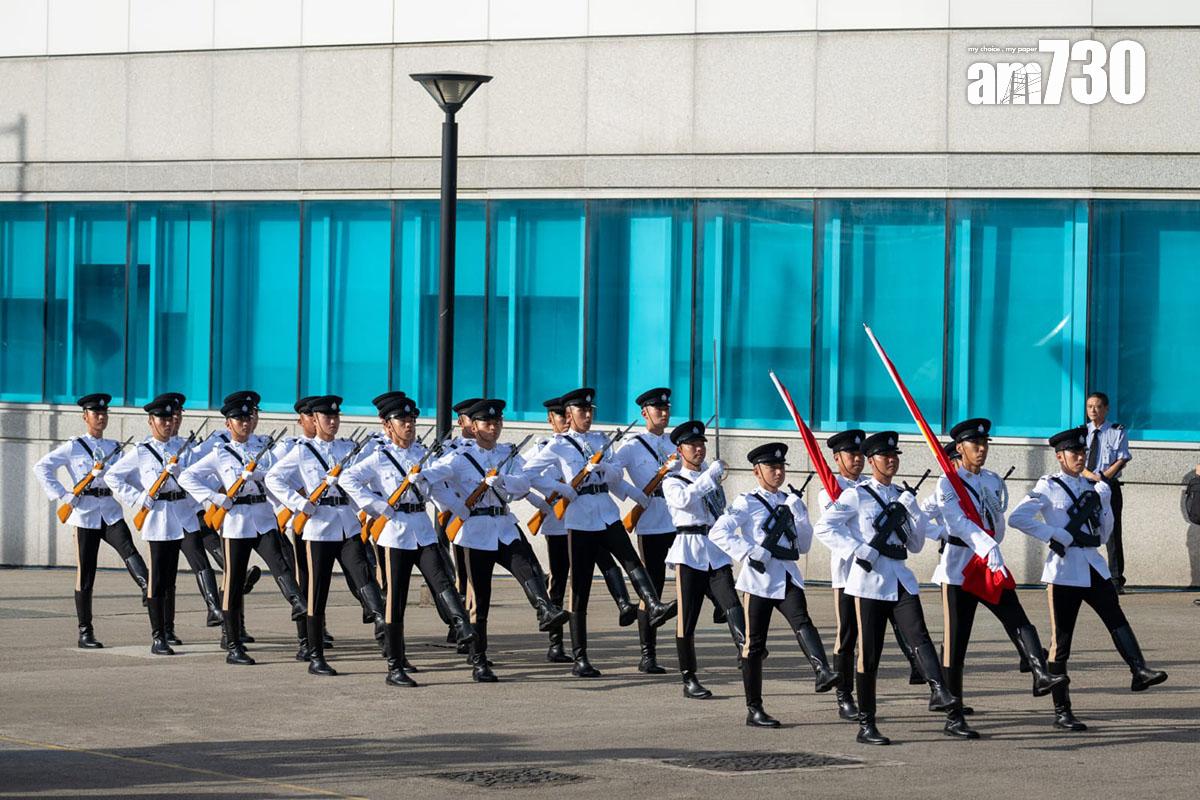 特區政府在金紫荊廣場舉行升旗儀式。(陳奕釗攝)