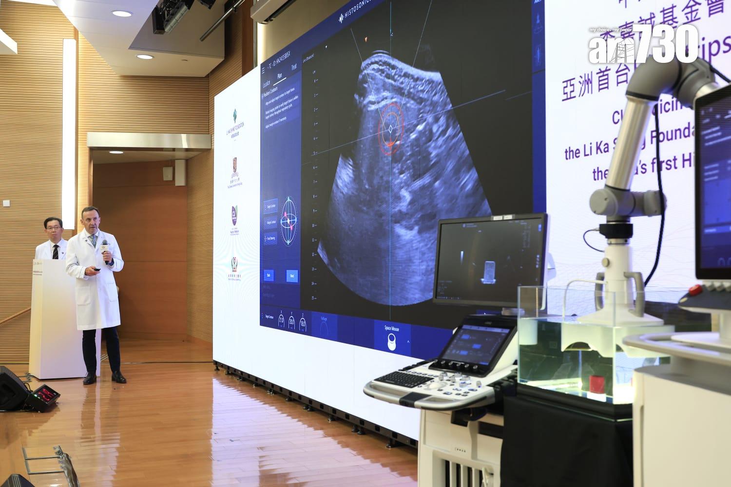 系統能提供更全面、實時和具體的手術數據,進一步提升利用組織碎片治療的精準度。(林俊源攝)