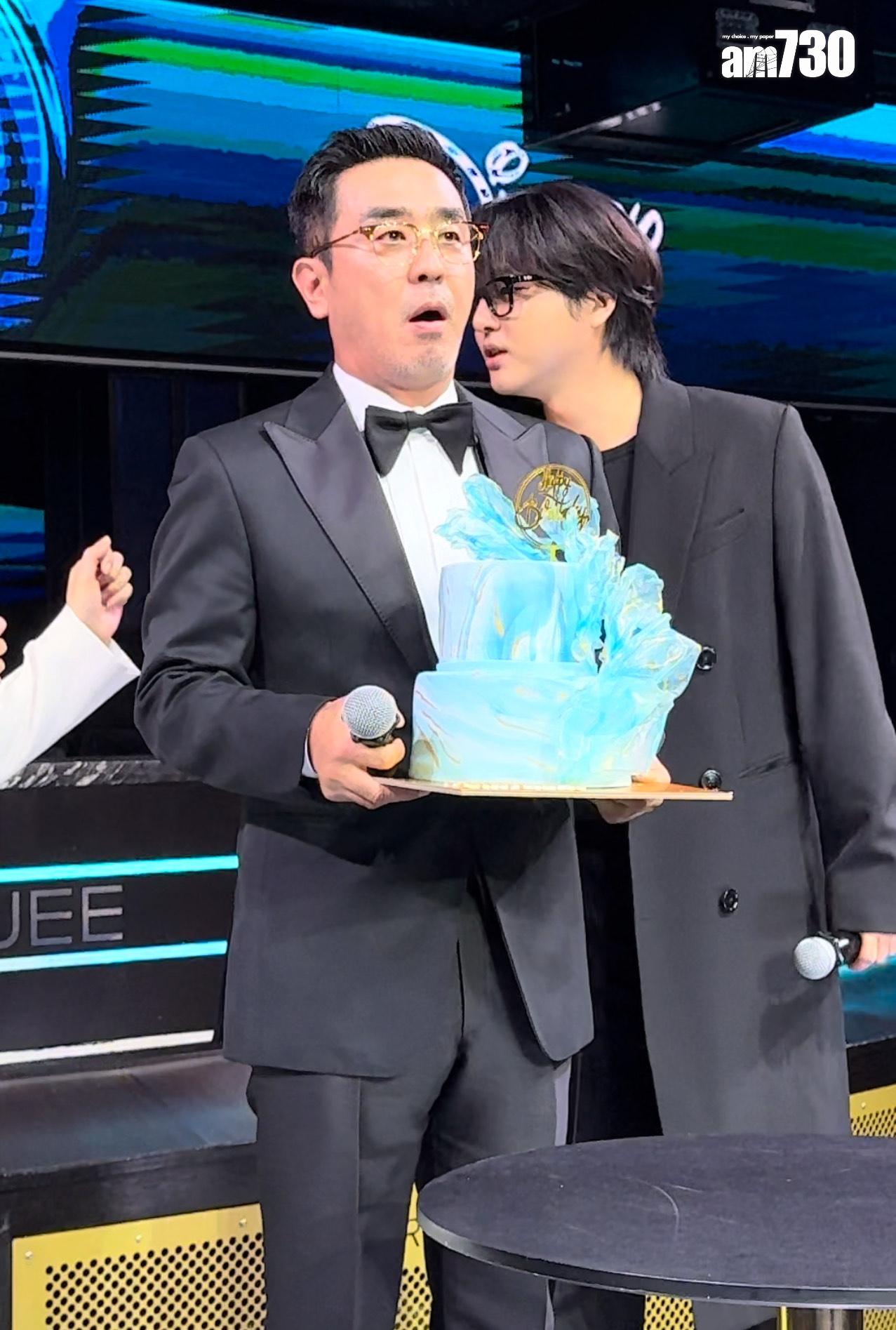 柳承龍獲大會準備生日蛋糕,全場更為他唱出生日歌。 (娛樂組攝)