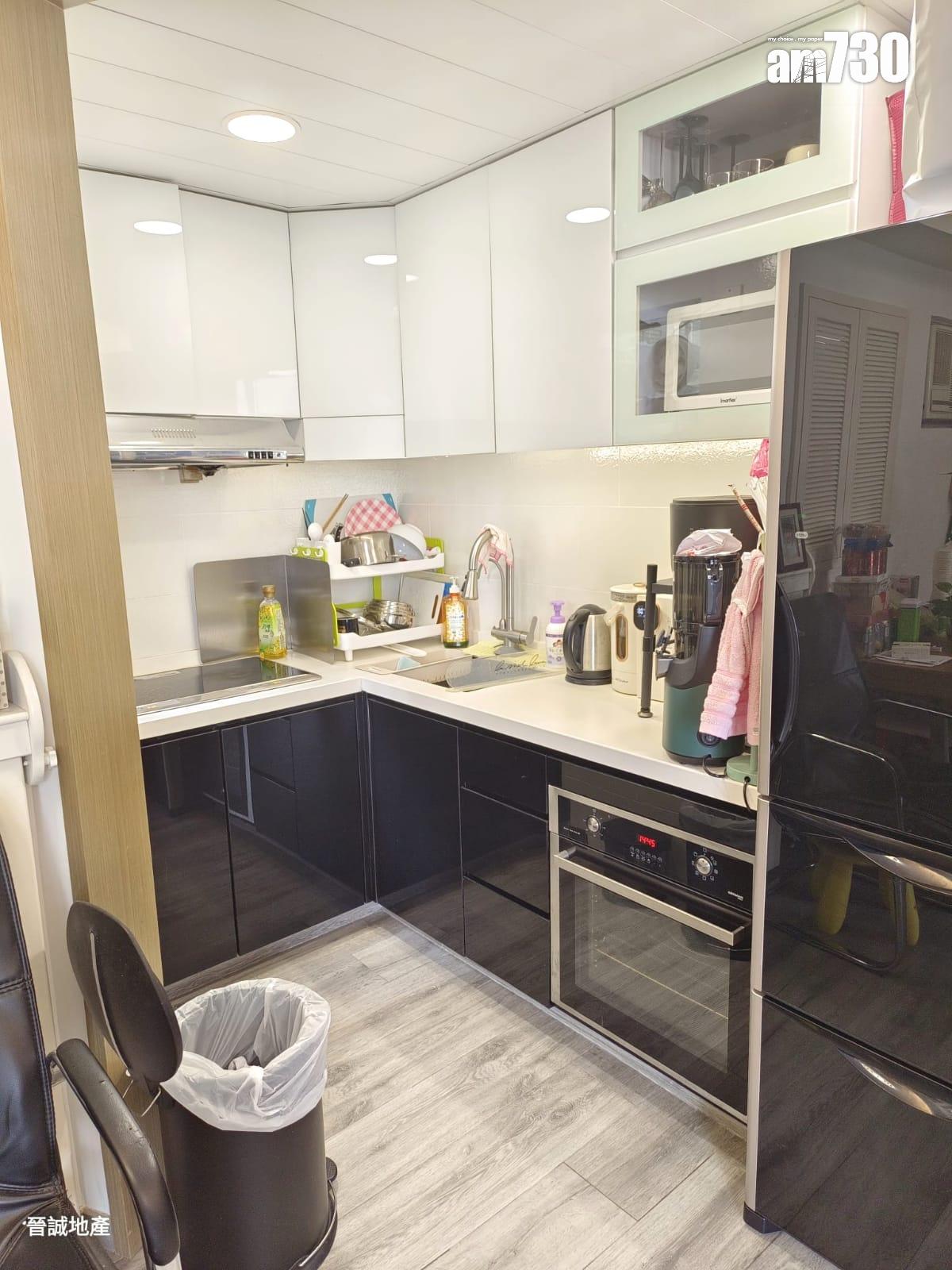 業主移民求售 區內租客475萬買海景三房套 呎價「7字頭」(有圖)|二手樓成交