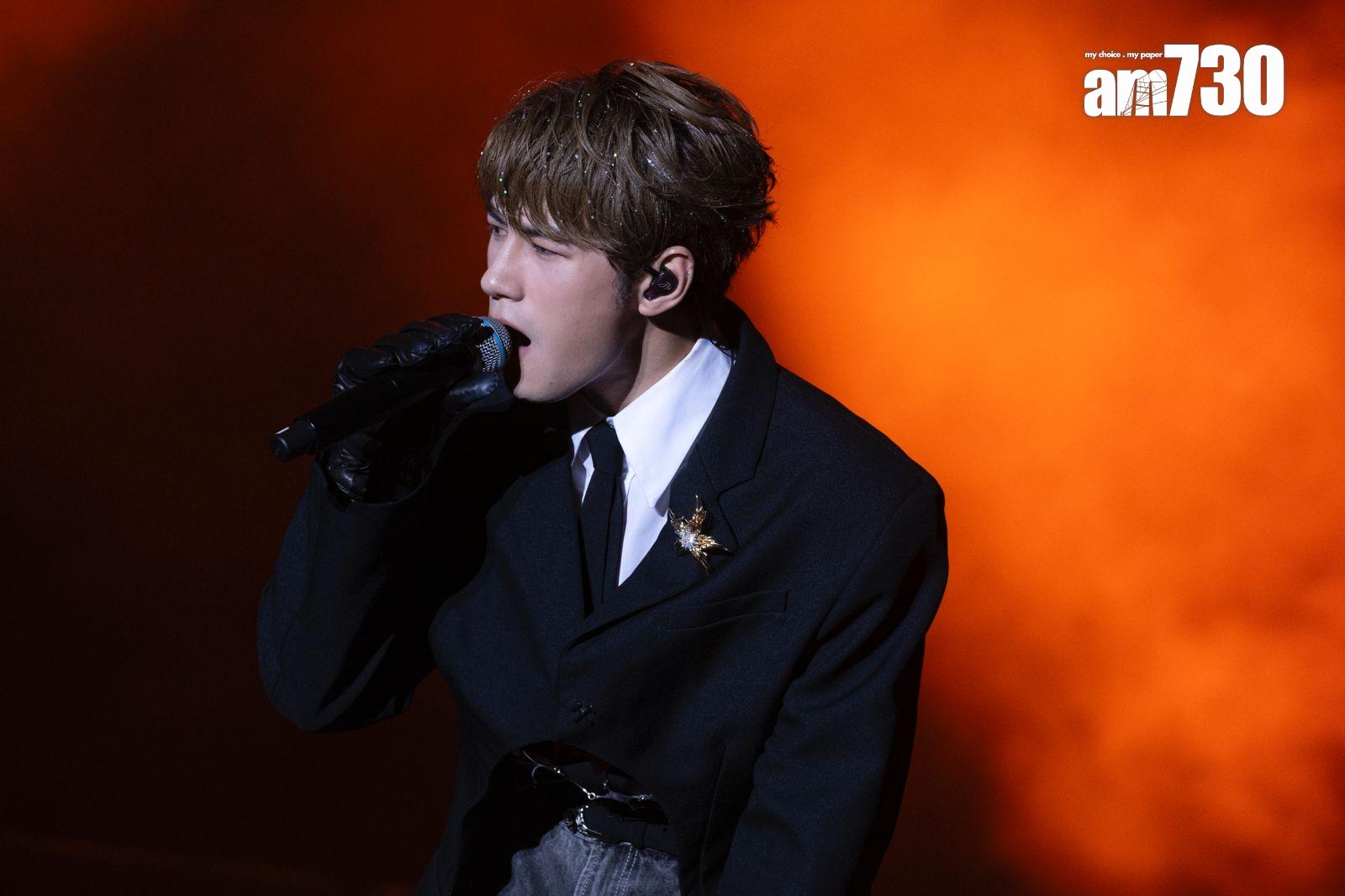 周殷廷為《西九音樂節:越流行》演出。(蘇文傑攝)