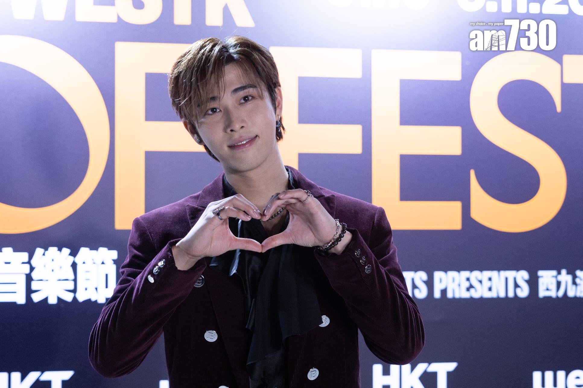 Phoebus單拖為《西九音樂節:越流行》演出,沒有隊友同台,心情堅張。(蘇文傑攝)