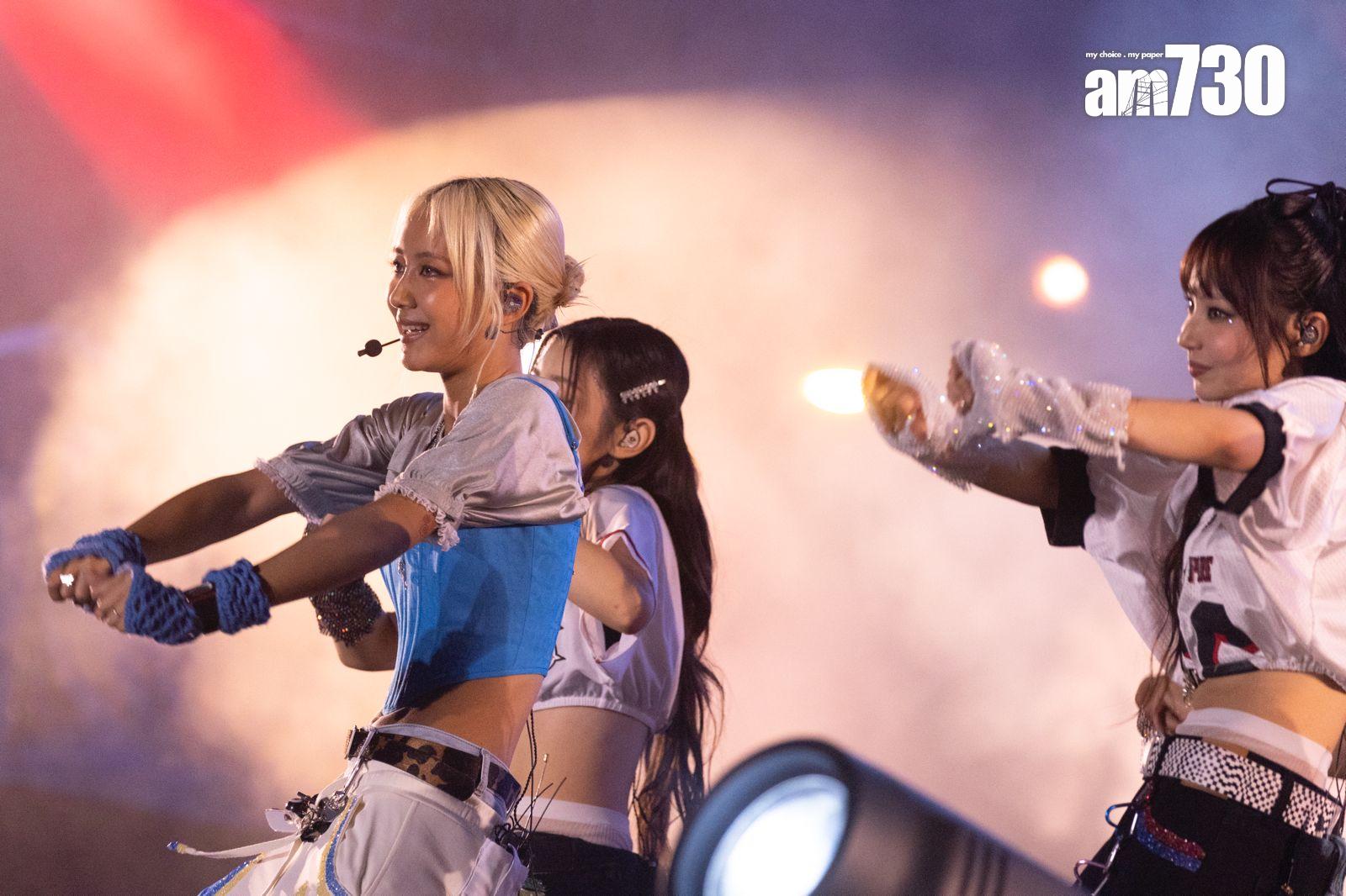 COLLAR為《西九音樂節:越流行》打頭陣演出,一次過跳唱全新EP的4首作品。(蘇文傑攝)