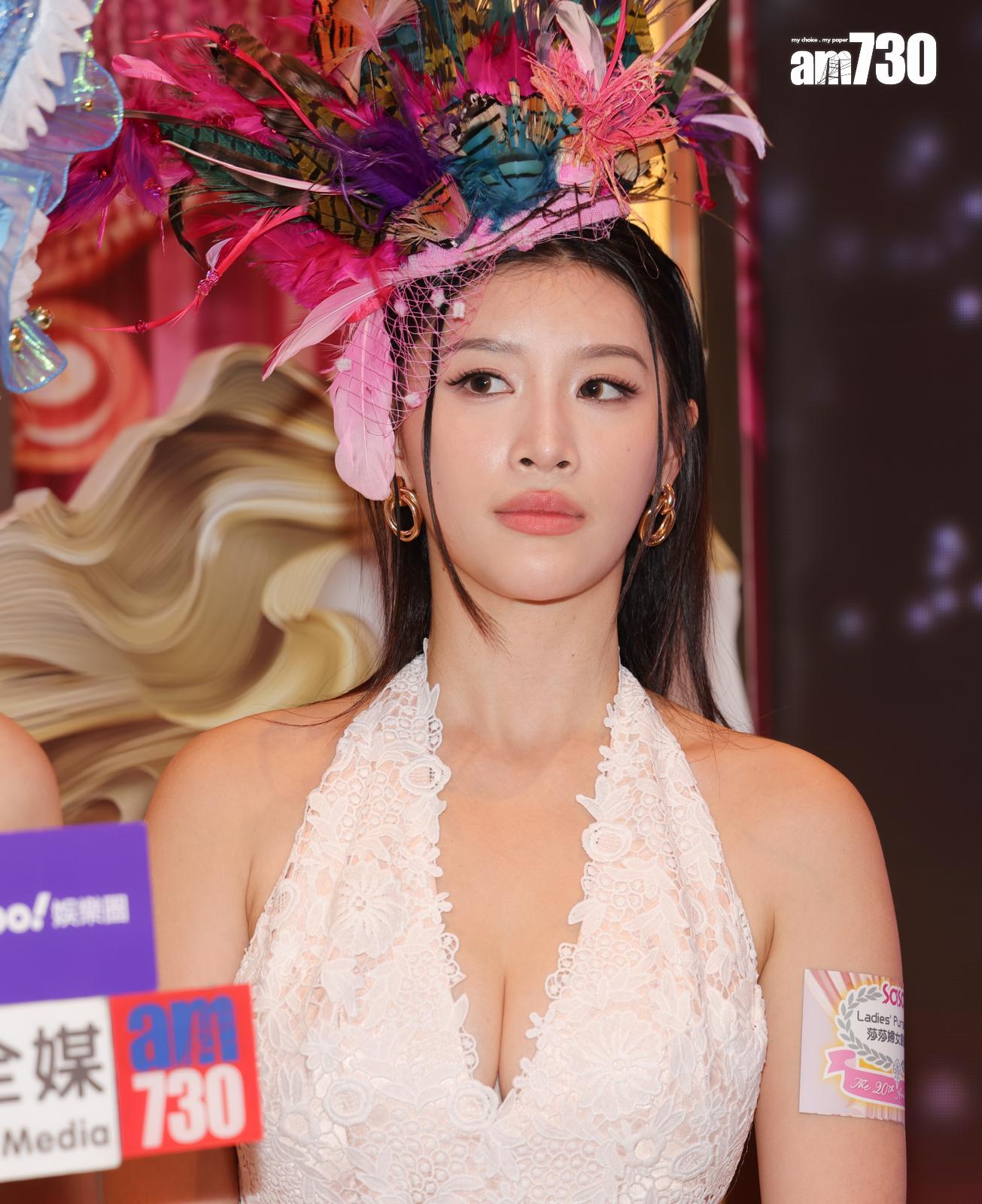 郭堸文在IG分享的Halloween應節相片打扮超性感,她自言只為交功課。