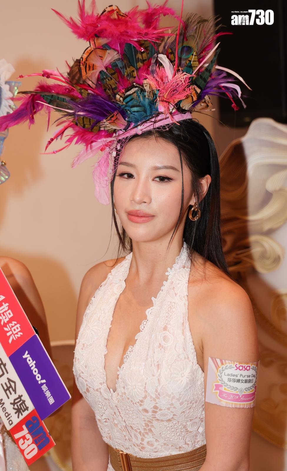 郭堸文Deep V出席「莎莎婦女銀袋日」,大騷fit爆身材。(吳康琦攝)