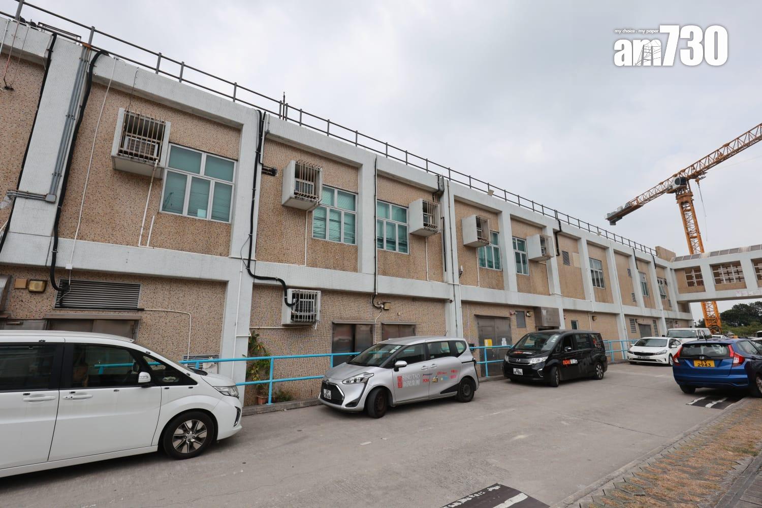 黃恩諾在記者會上對東涌居民表示歉意,並表示會調查成因。(羅錦鴻攝)