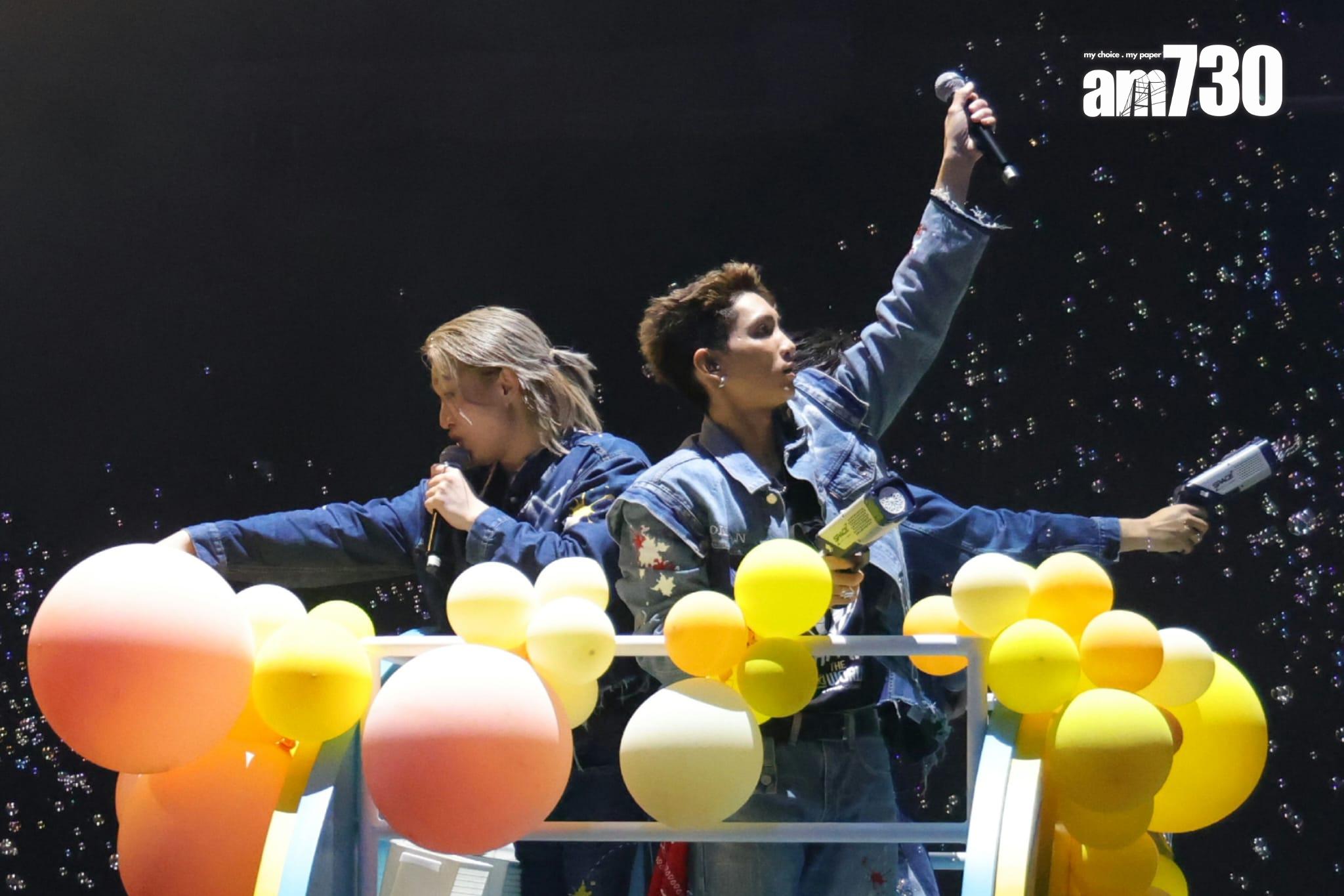 MIRROR 6周年見面會,12子落力為鏡粉謀福利。(吳康琦攝)