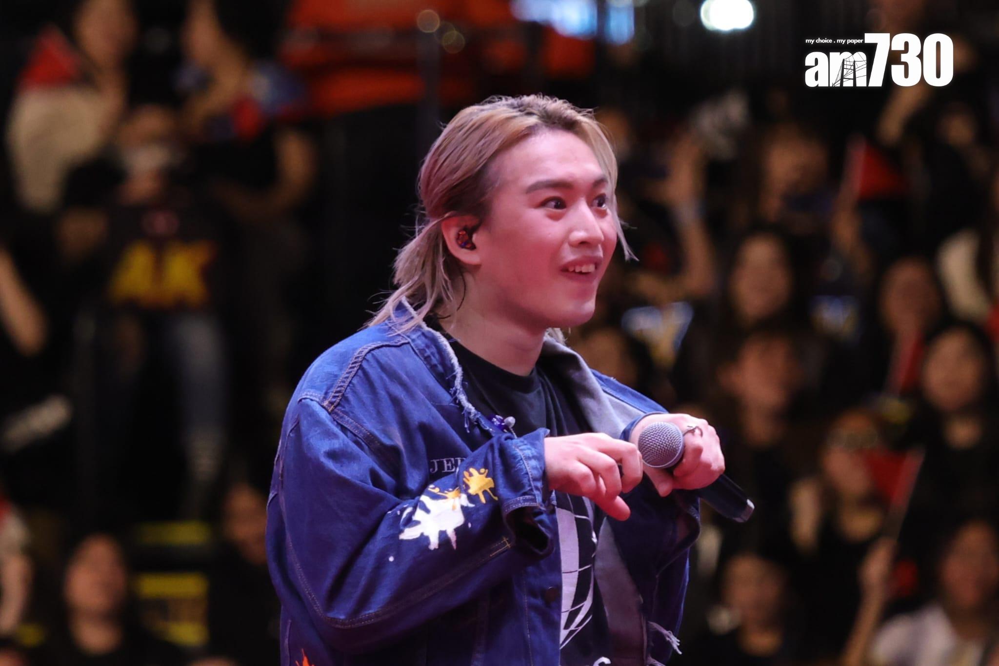 MIRROR 6周年見面會,12子落力為鏡粉謀福利。(吳康琦攝)