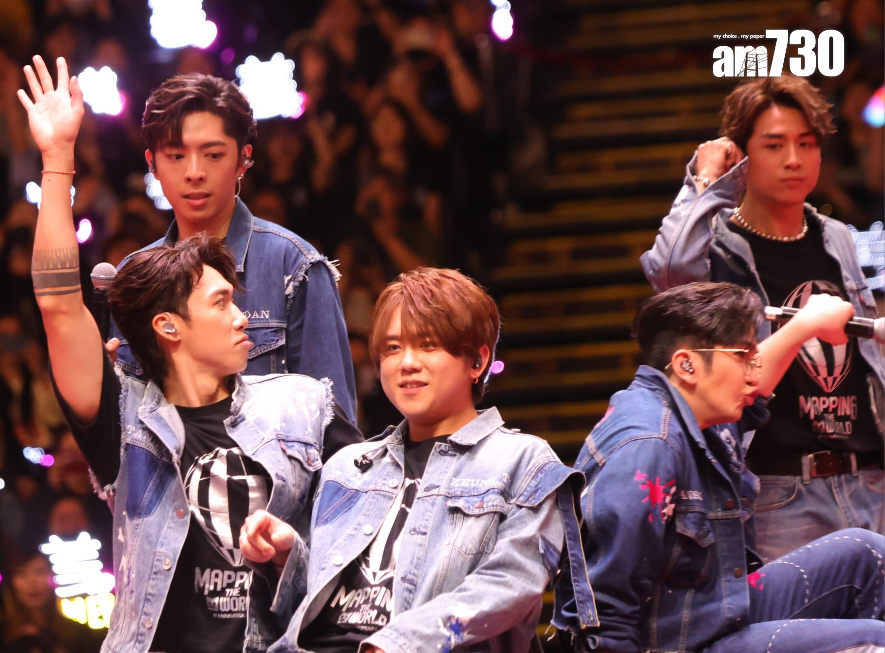 MIRROR 6周年見面會,12子落力為鏡粉謀福利。(吳康琦攝)