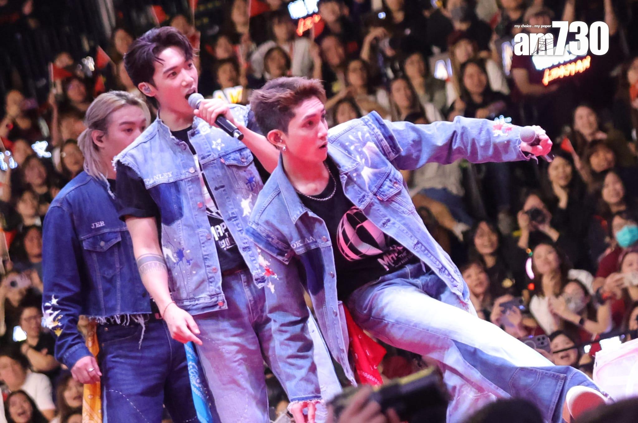 MIRROR 6周年見面會,12子落力為鏡粉謀福利。(吳康琦攝)