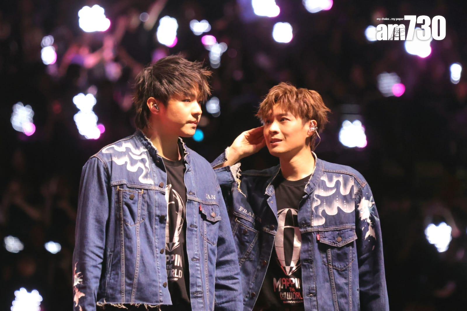 陳卓賢與Frankie站在台側,搶答時經常被忽視,一度棄賽罷玩以示不滿。(吳康琦攝)