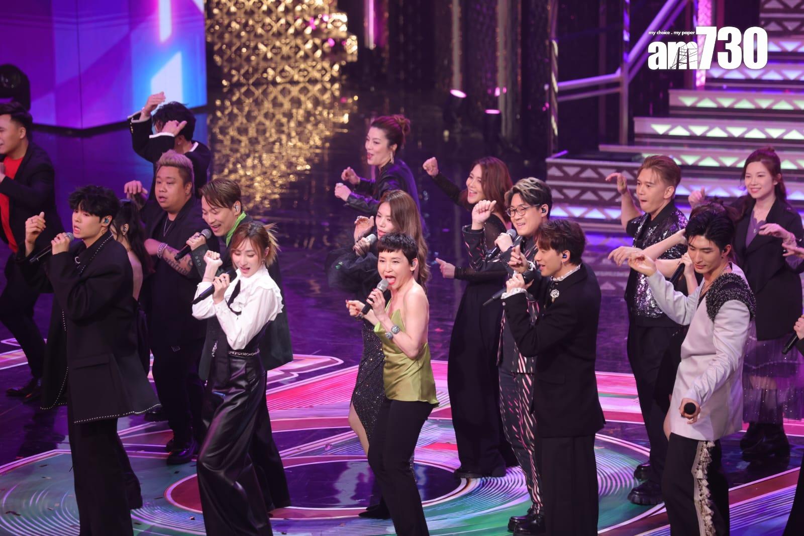 劉美君演唱《You're a Woman》及《愛是無涯》。(吳康琦攝)