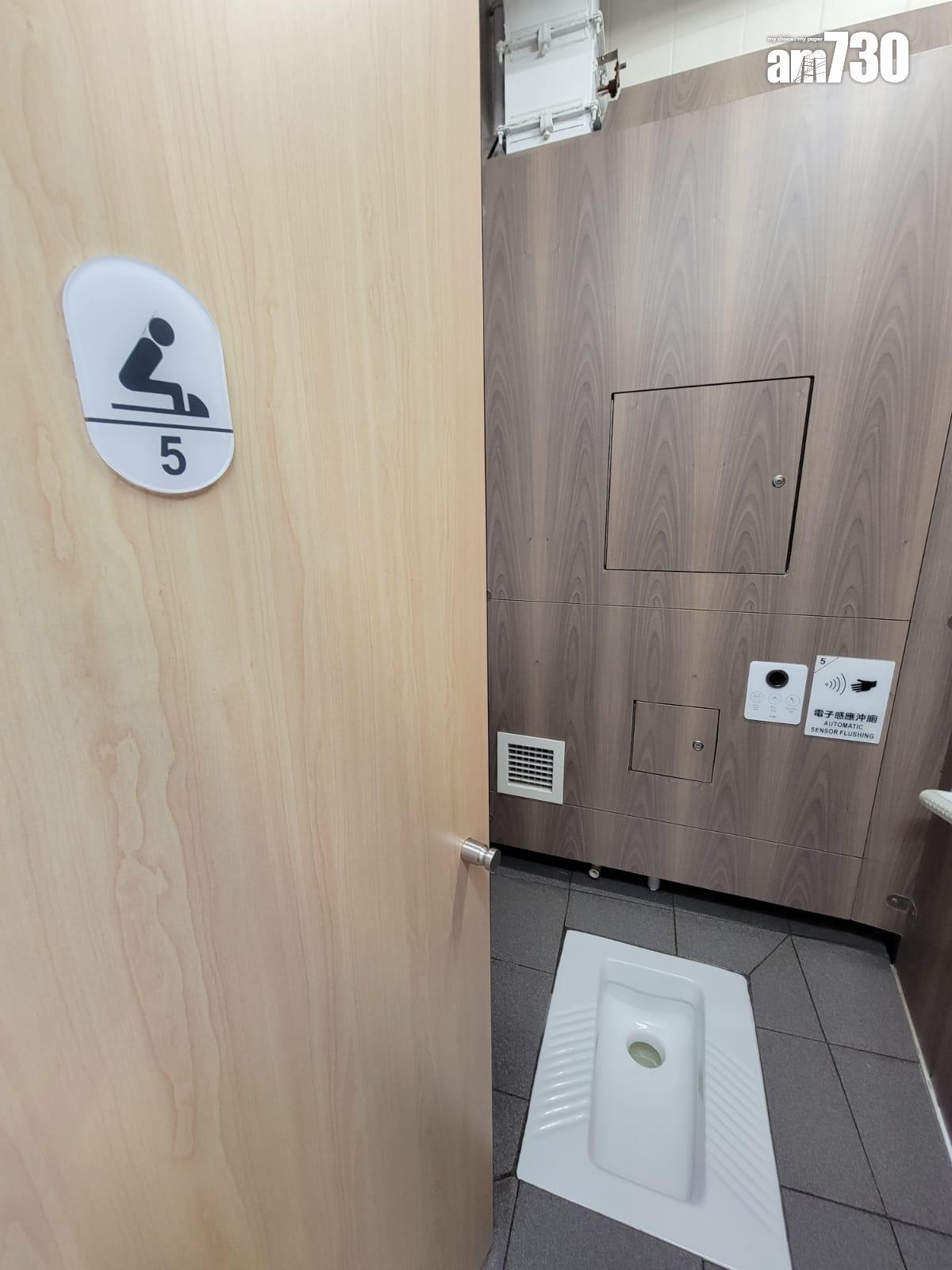 香港最佳公廁選舉荃灣海興路公廁奪得金獎。(鍾式明攝)