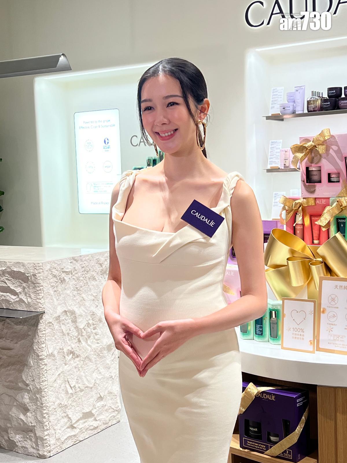 麥明詩挺巨肚現身,上圍亦連升幾CUP。