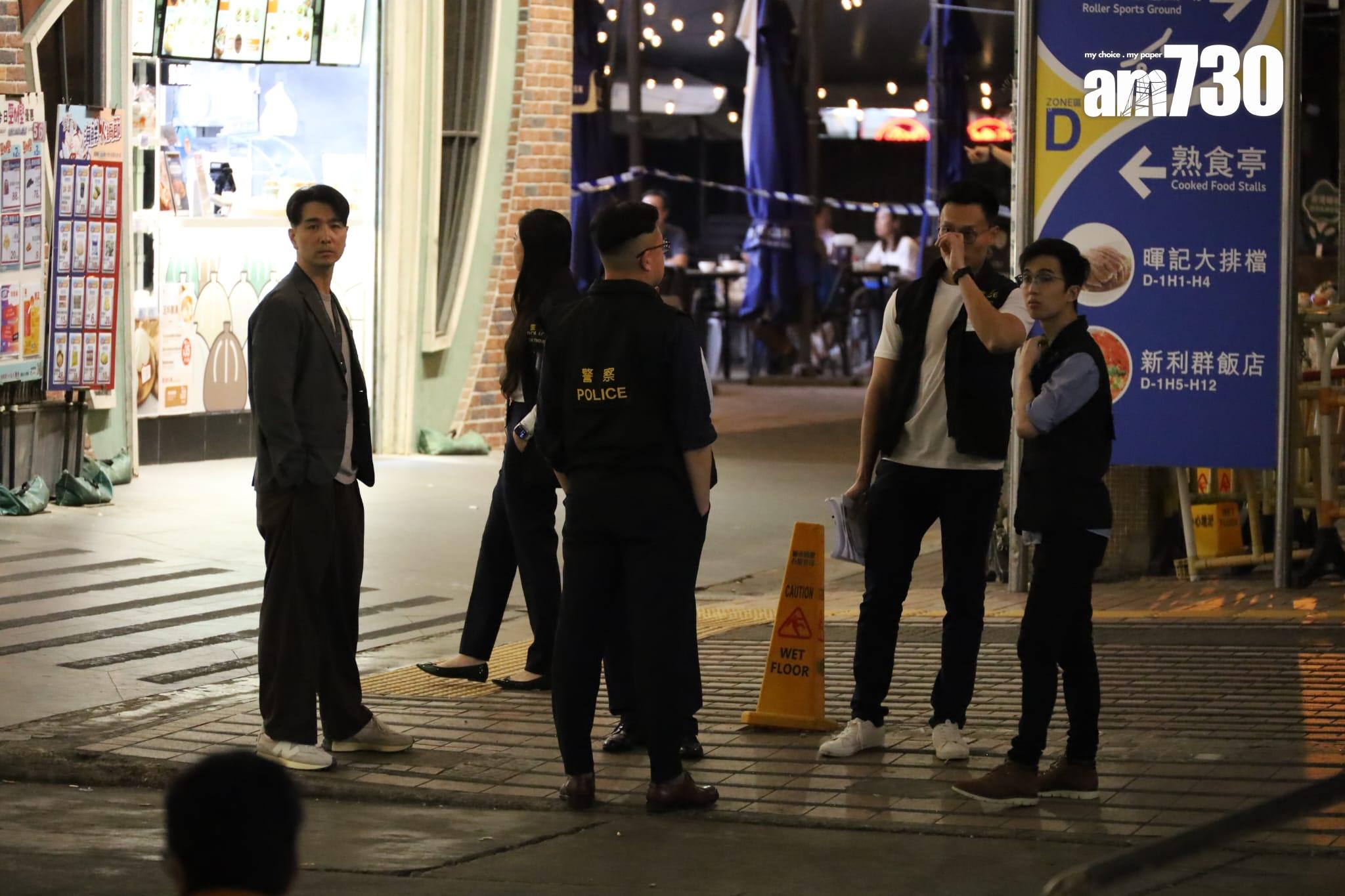 警方帶疑犯回友愛邨重組案情。(鍾式明攝)
