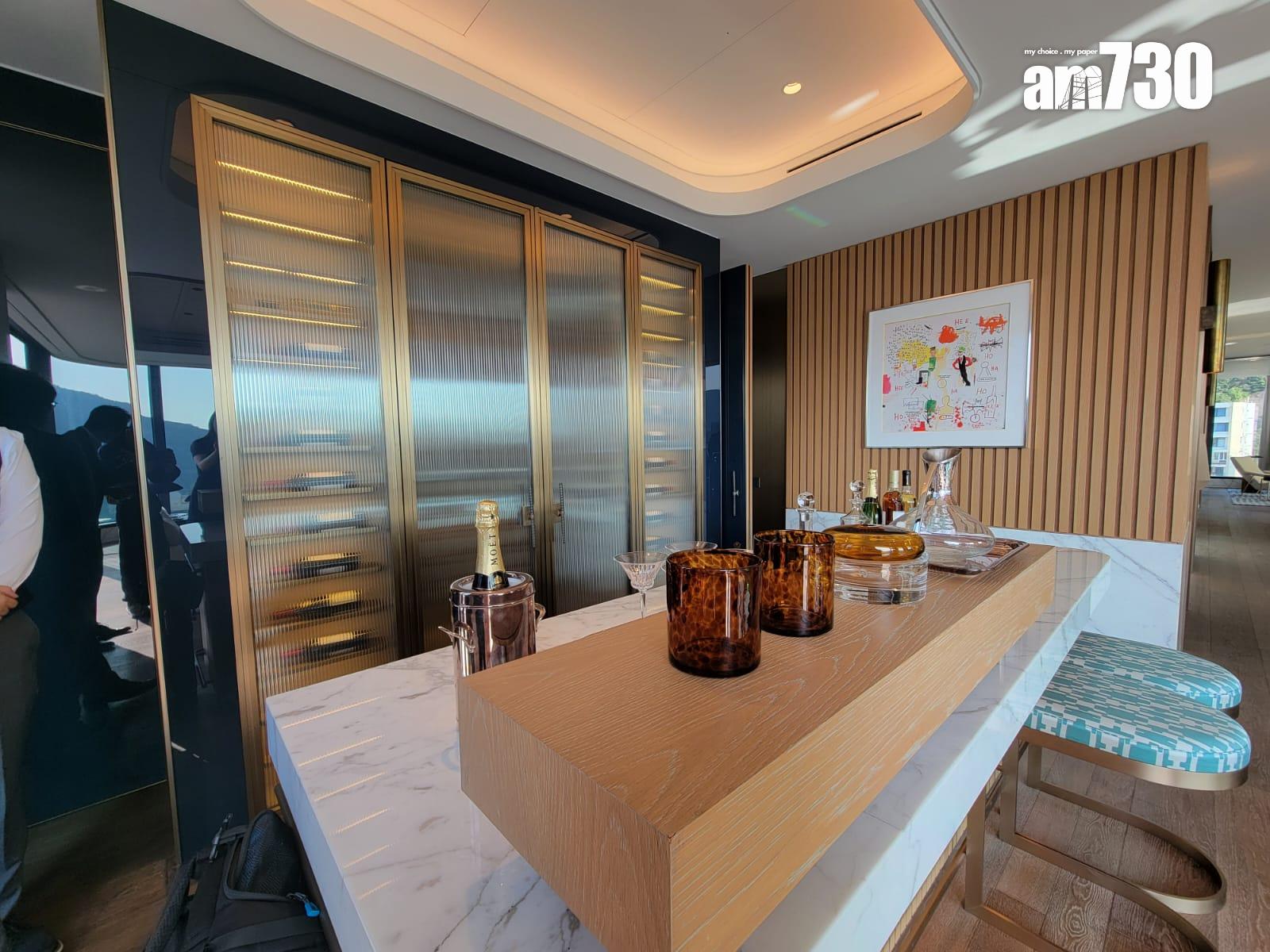 皇第頂層三複式大宅曝光!採「空中遊艇」設計 連逾7000萬裝修(多圖有片)|渣甸山豪宅