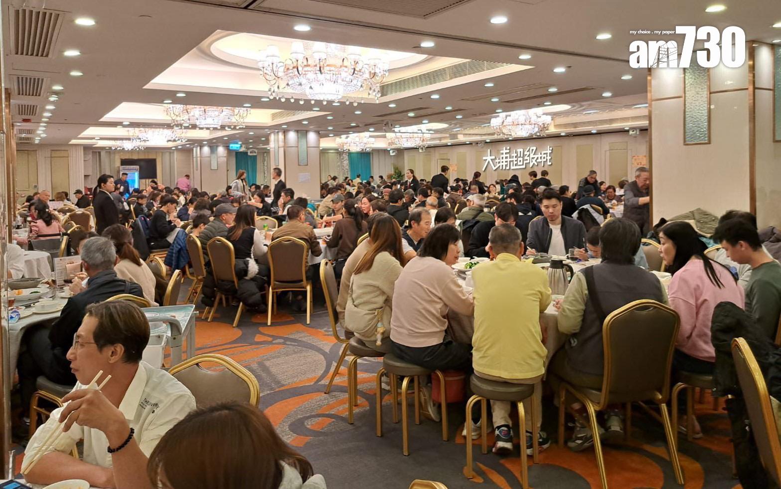 新地15大商場聖誕檔期人流及生意額按年升近15%