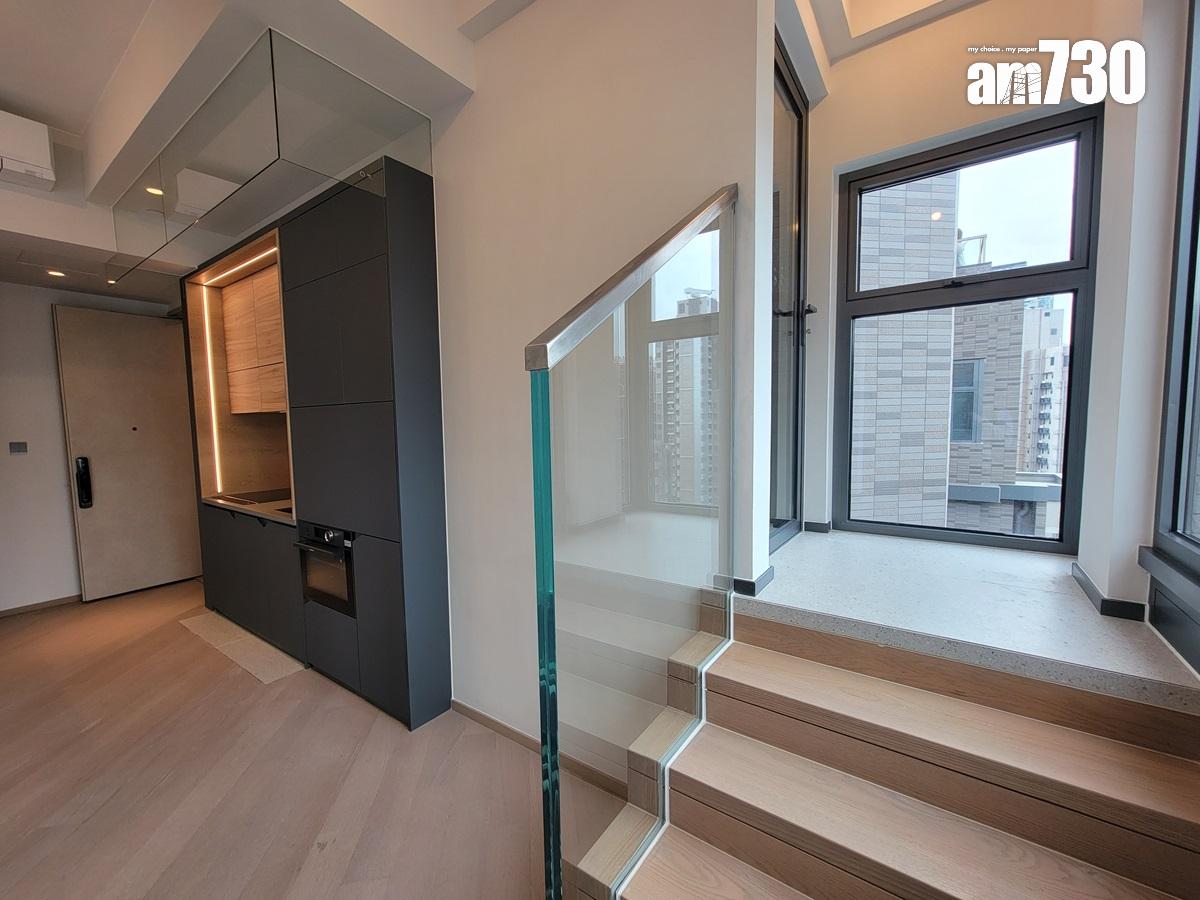 連方I頂層特色戶現樓亮相!內置樓梯達天台 飽覽維港景及市景|多圖有片