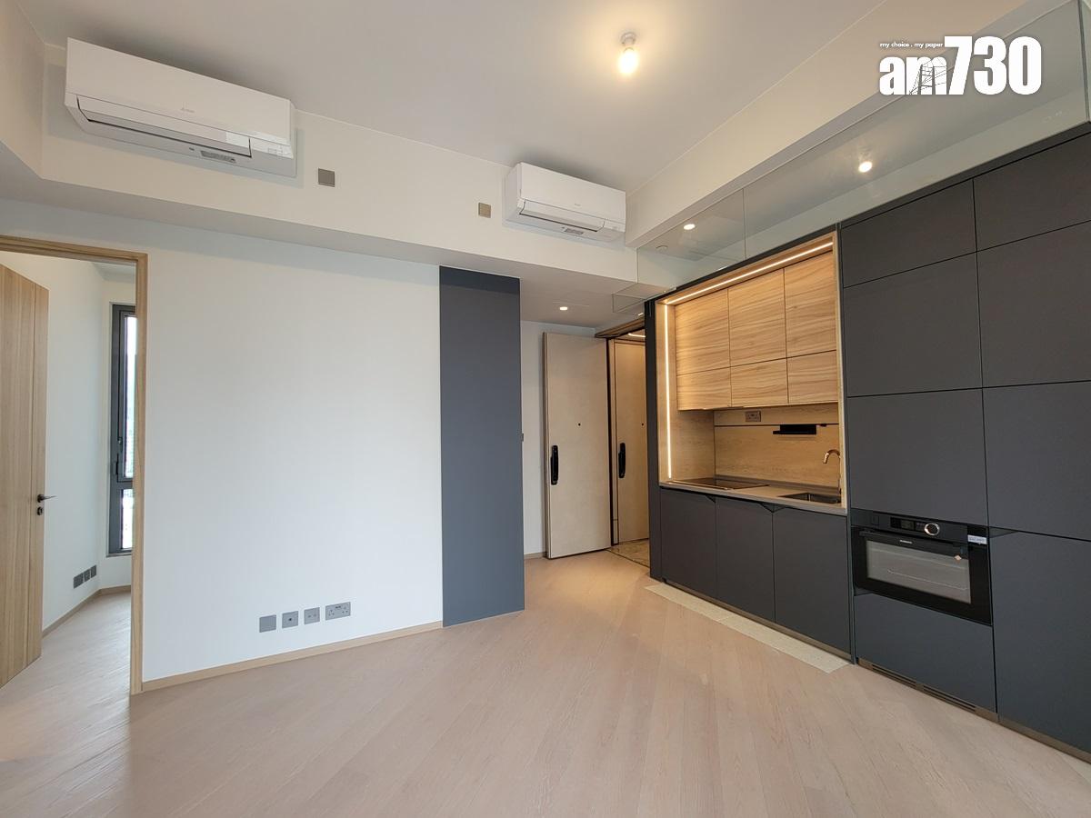 連方I頂層特色戶現樓亮相!內置樓梯達天台 飽覽維港景及市景|多圖有片