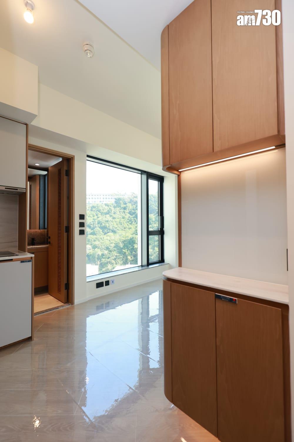 筲箕灣傲華現樓示範單位即睇!兩房主人房面積達108呎 開放式外望鯉魚門山景|多圖有片