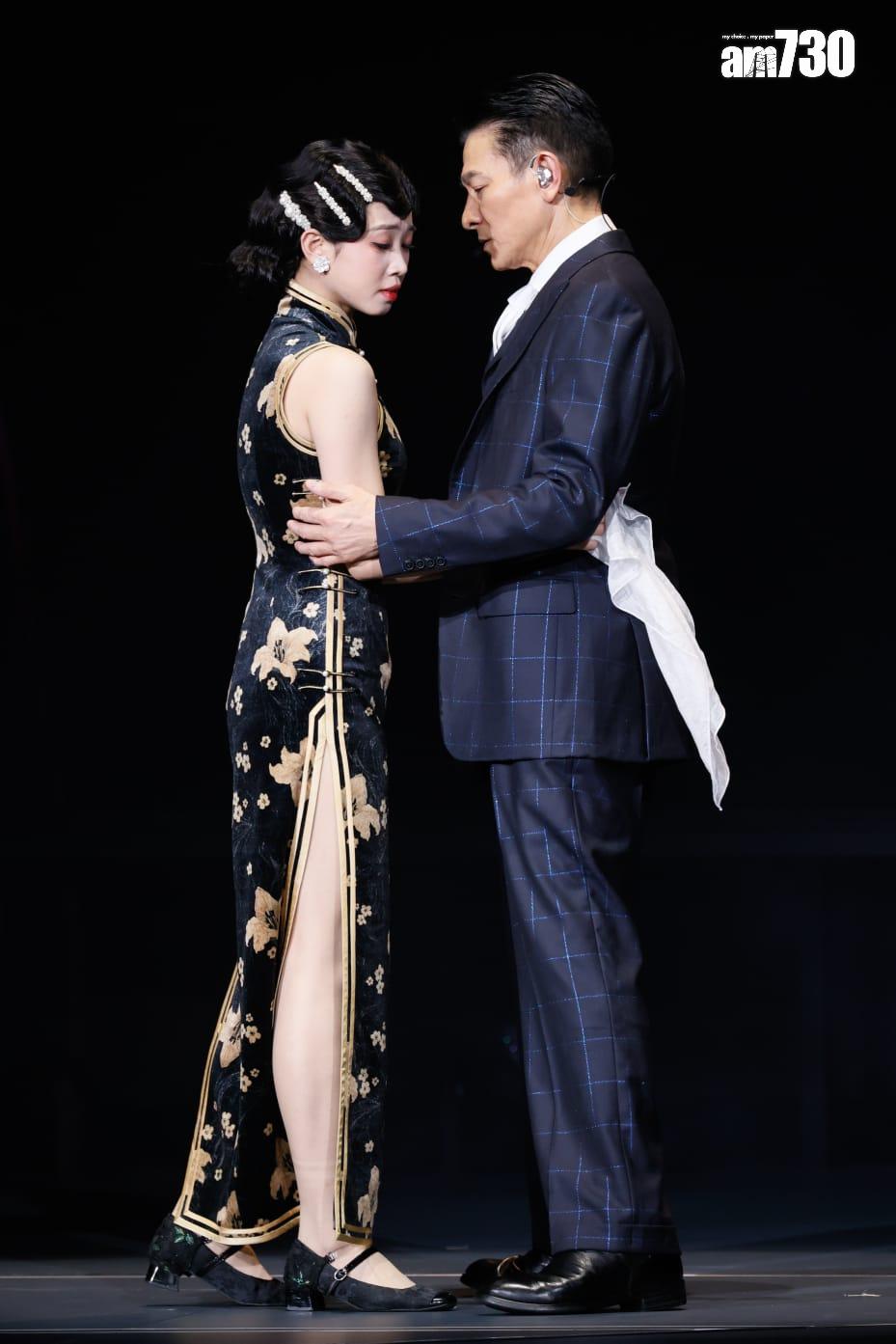 劉德華與女dancer演繹一對在戰亂中的情侶。(蘇文傑攝)