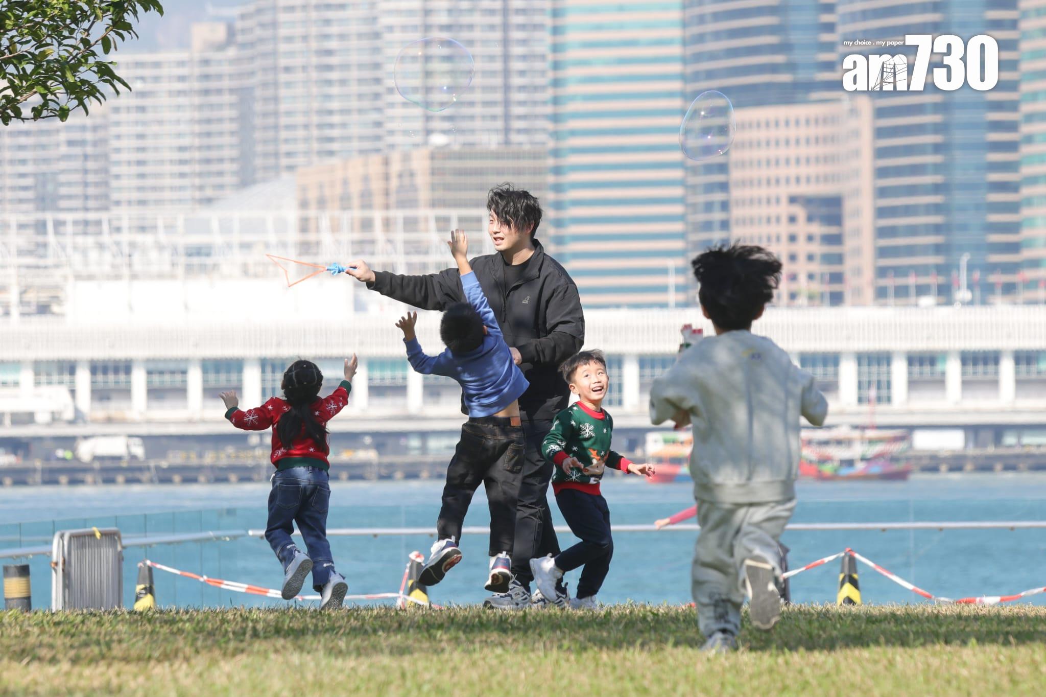 東北季候風正為廣東沿岸帶來清涼的天氣 (吳康琦攝)