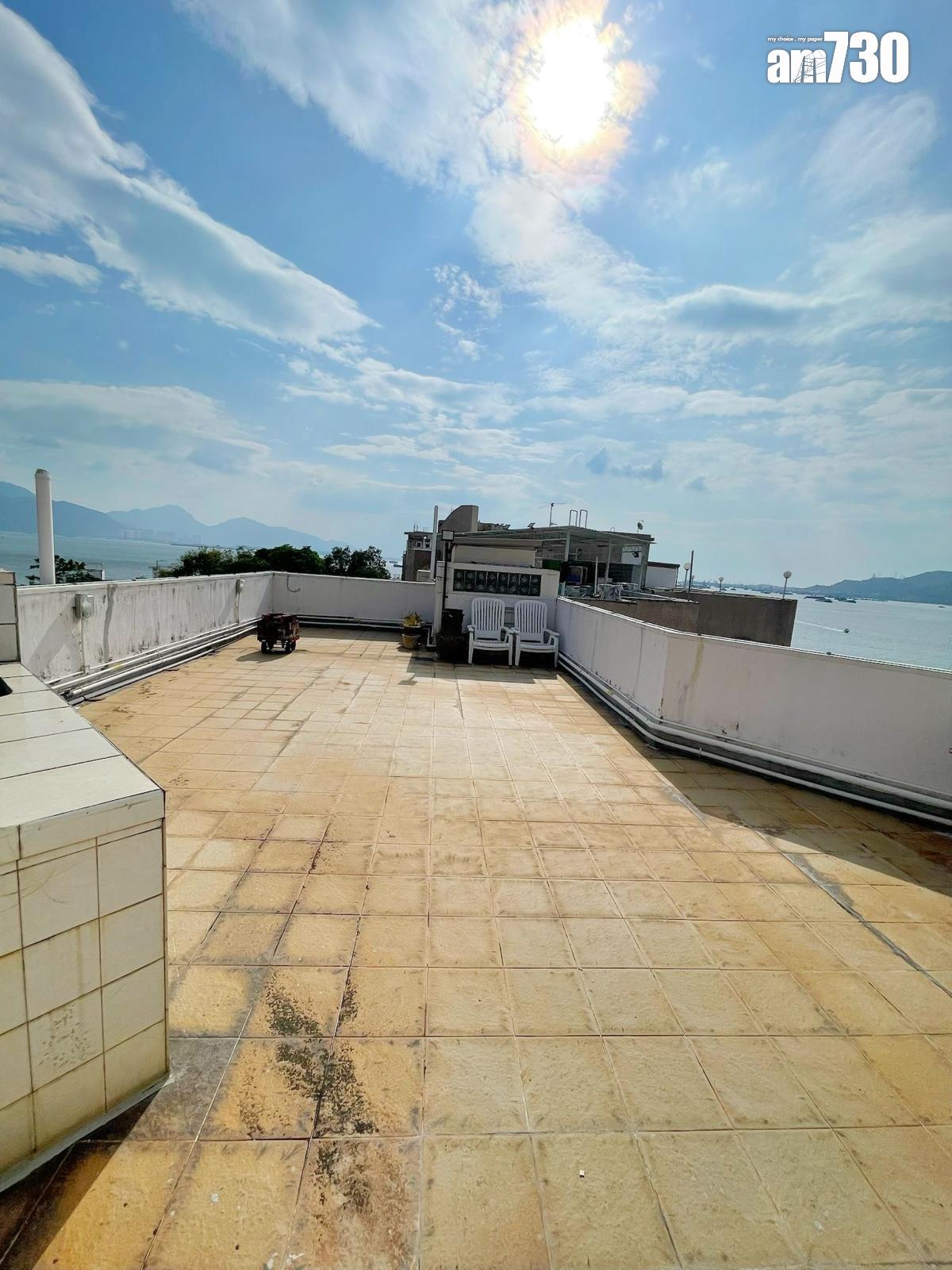 屯門私樓頂層連天台三房套5球有找!享海景仲連車位(多圖)|二手樓成交
