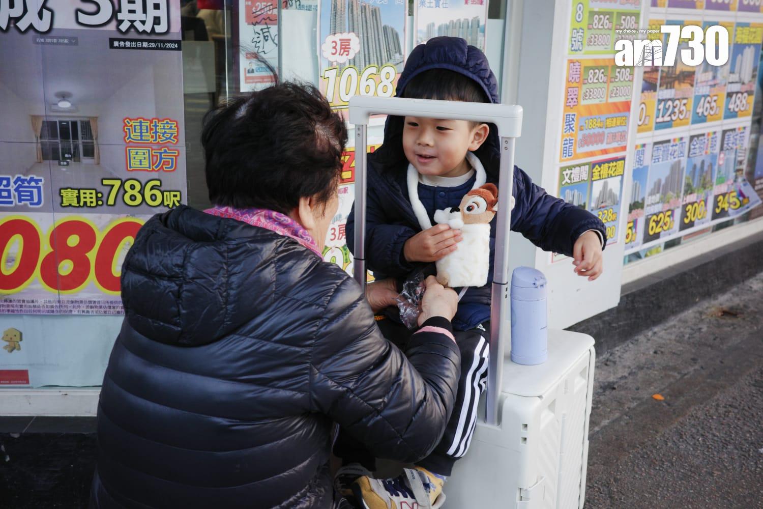 天文台表示,一股強烈冬季季候風正為華南沿岸帶來寒冷及乾燥的天氣。(吳康琦攝)