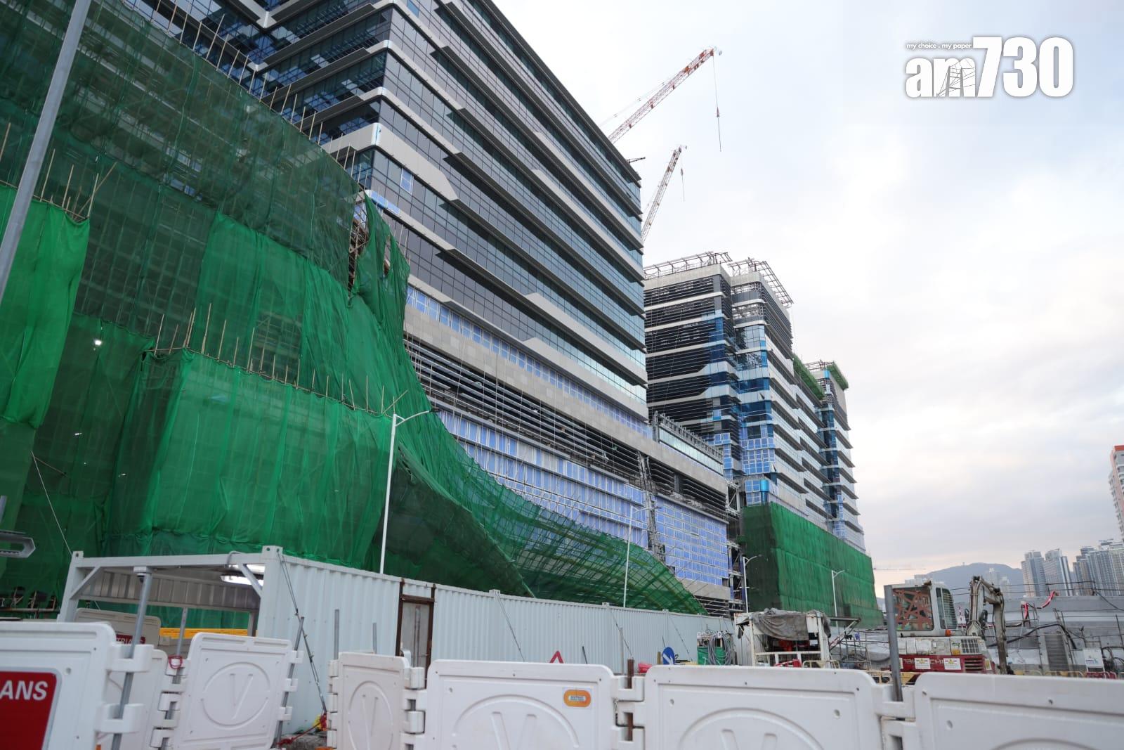 啟德醫院地盤發生棚架倒塌工業意外。(吳康琦攝)