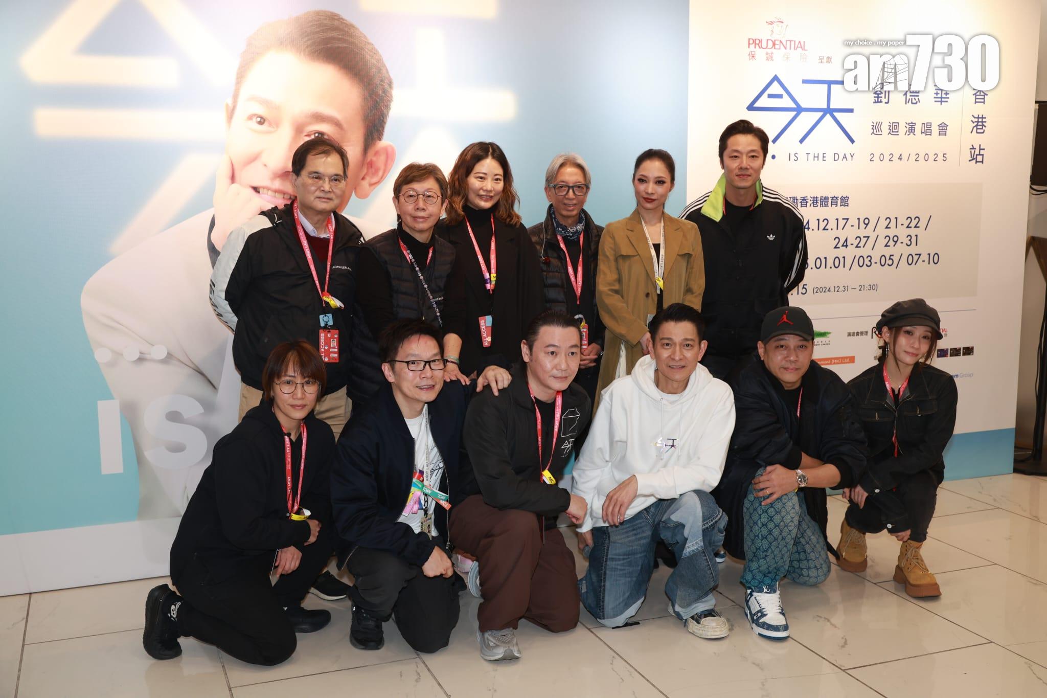 劉德華感激台前幕後協力完成72場巡唱。(羅錦鴻攝)