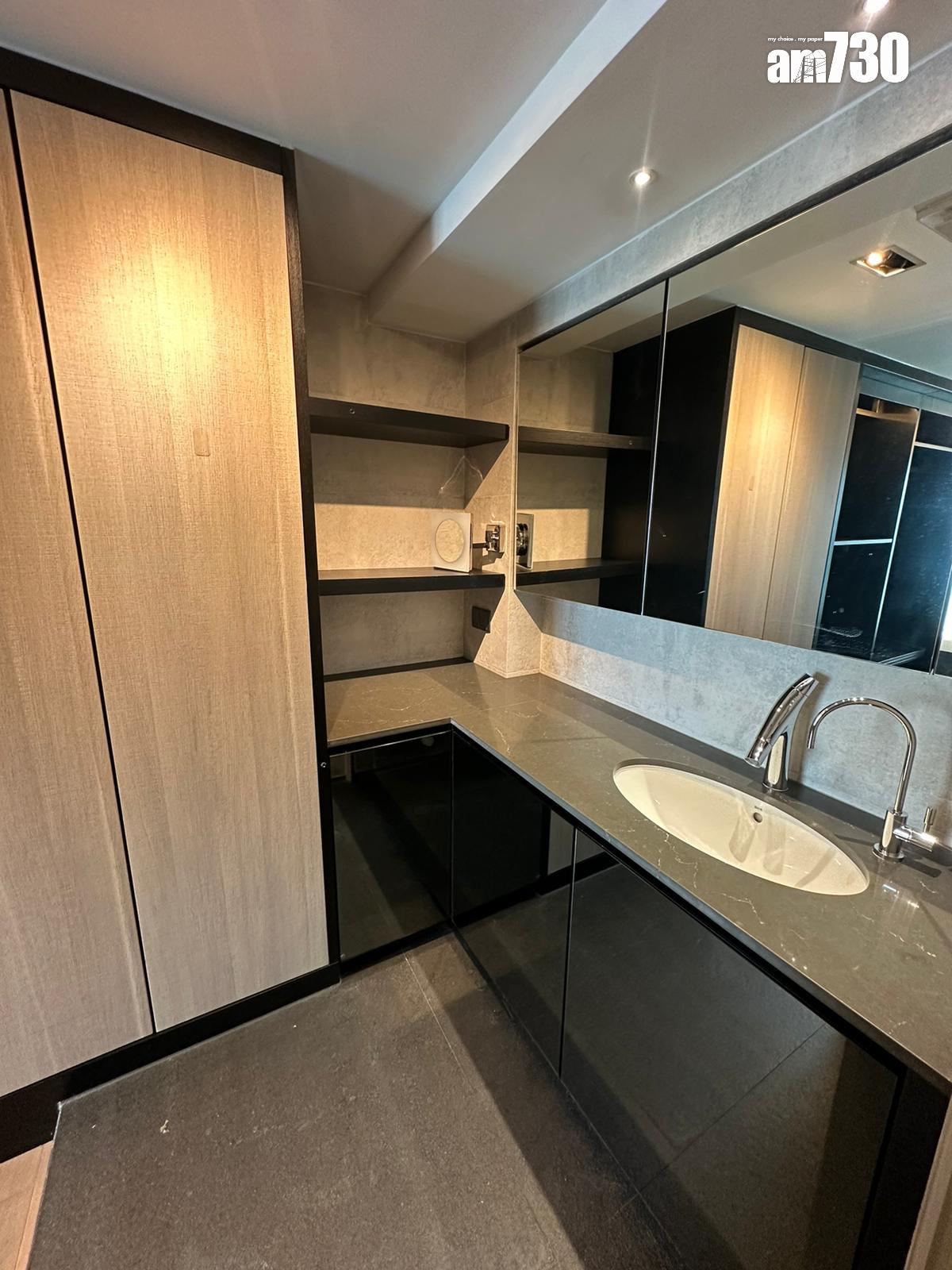 小西灣藍灣半島海景戶 原則三房經名師改裝為大一套房設計 3.3萬租出(多圖)|二手樓租賃