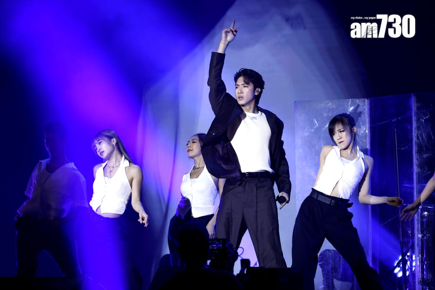 Stanley與女dancers跳唱《Drunk In Love》。(娛樂組攝)