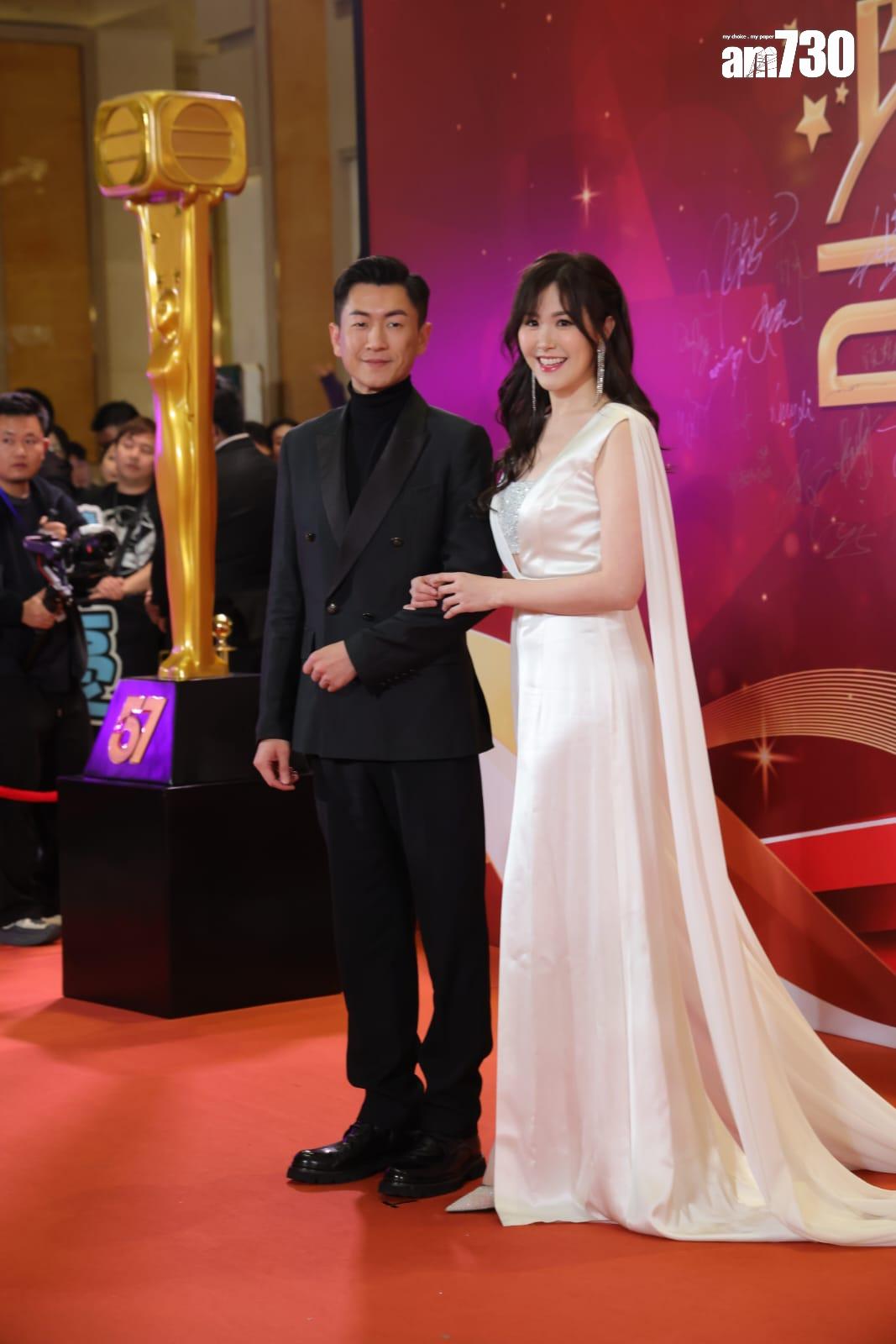 馬貫東、劉佩玥出席《萬千星輝頒獎典禮2024》紅地毯。