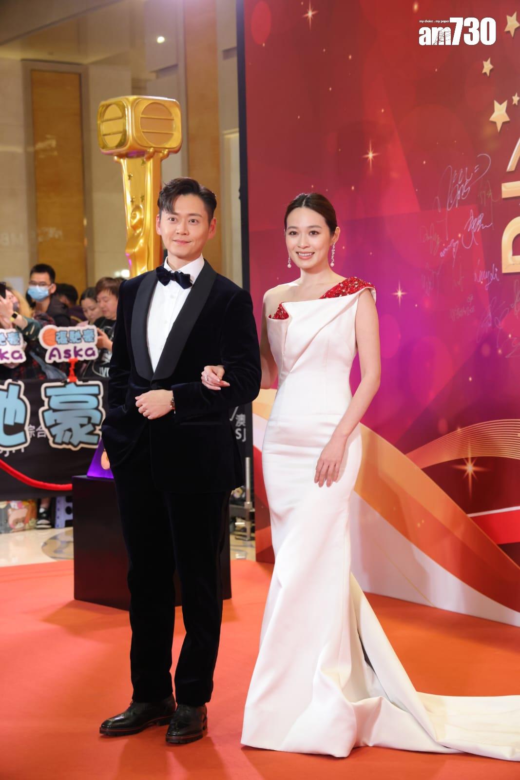 張振朗、蔡潔出席《萬千星輝頒獎典禮2024》紅地毯。