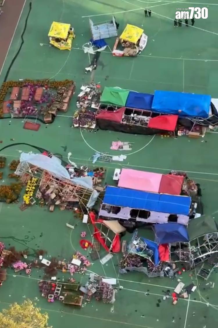 長沙灣農曆年宵市場清晨受損情況。紅為乾貨區、藍為濕貨區(受訪者提供)